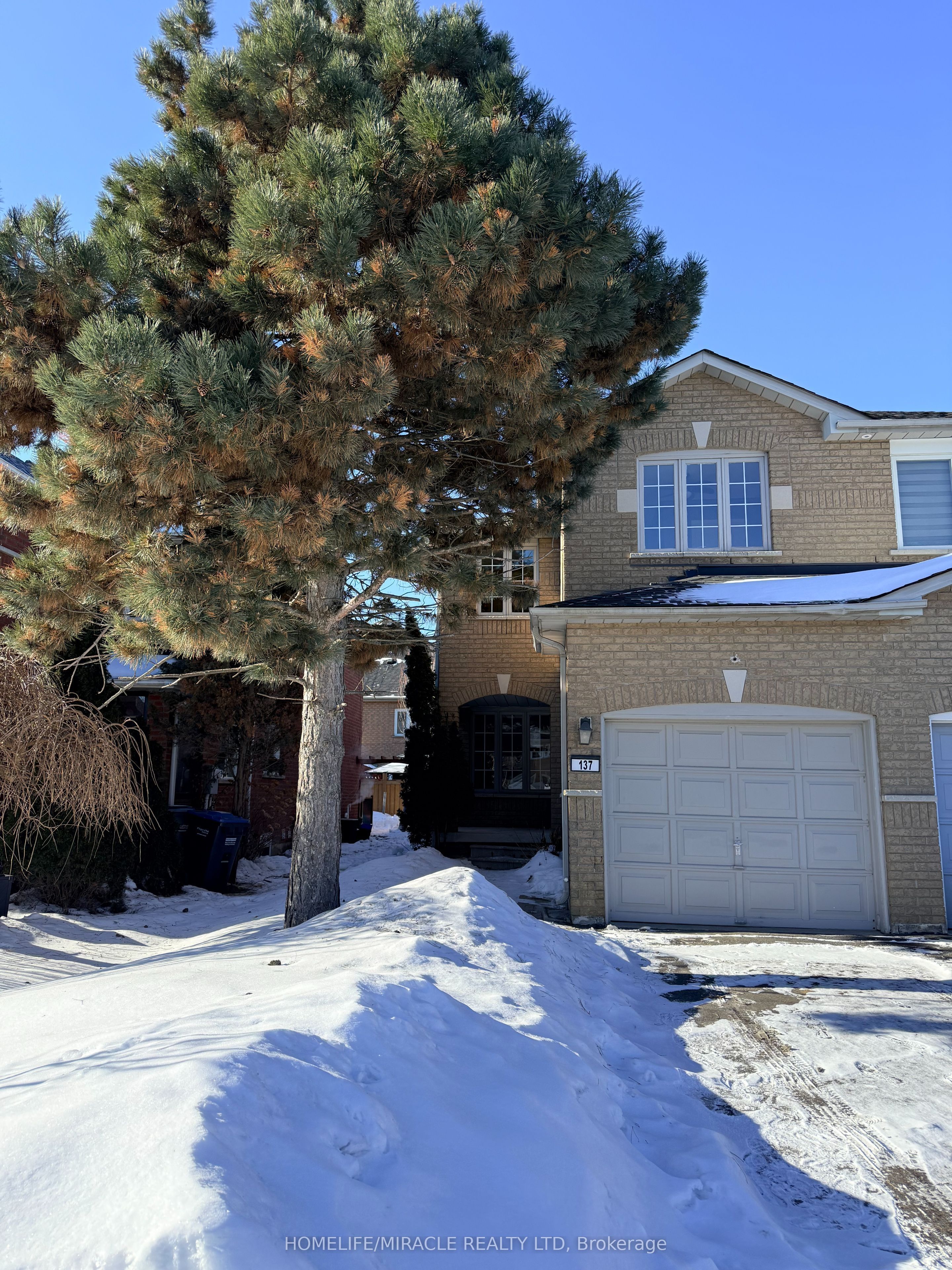 137 Pressed Brick Drive Property Photo 25