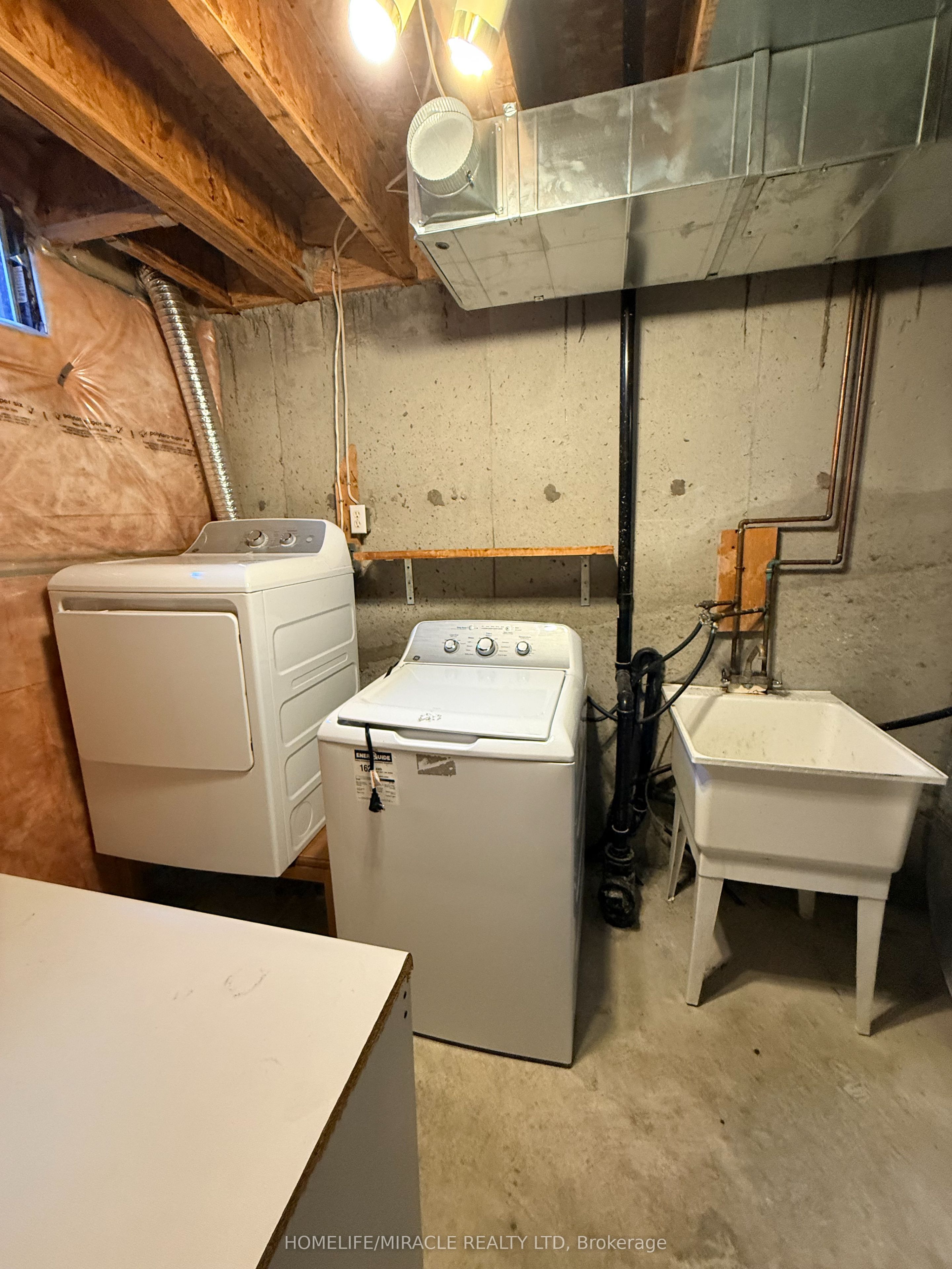 137 Pressed Brick Drive Property Photo 39