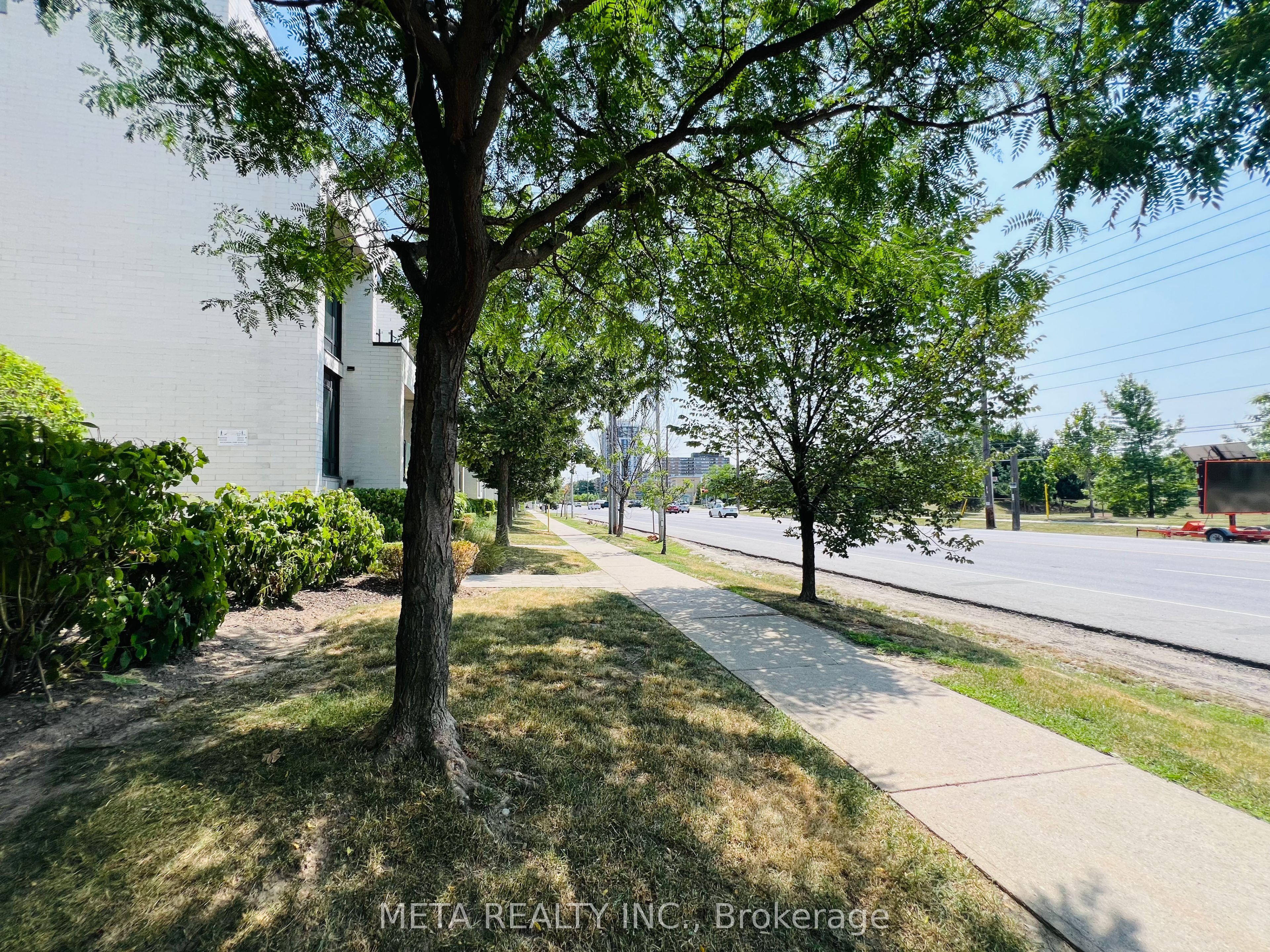 138 Widdicombe Hill Boulevard 701 Property Photo 27