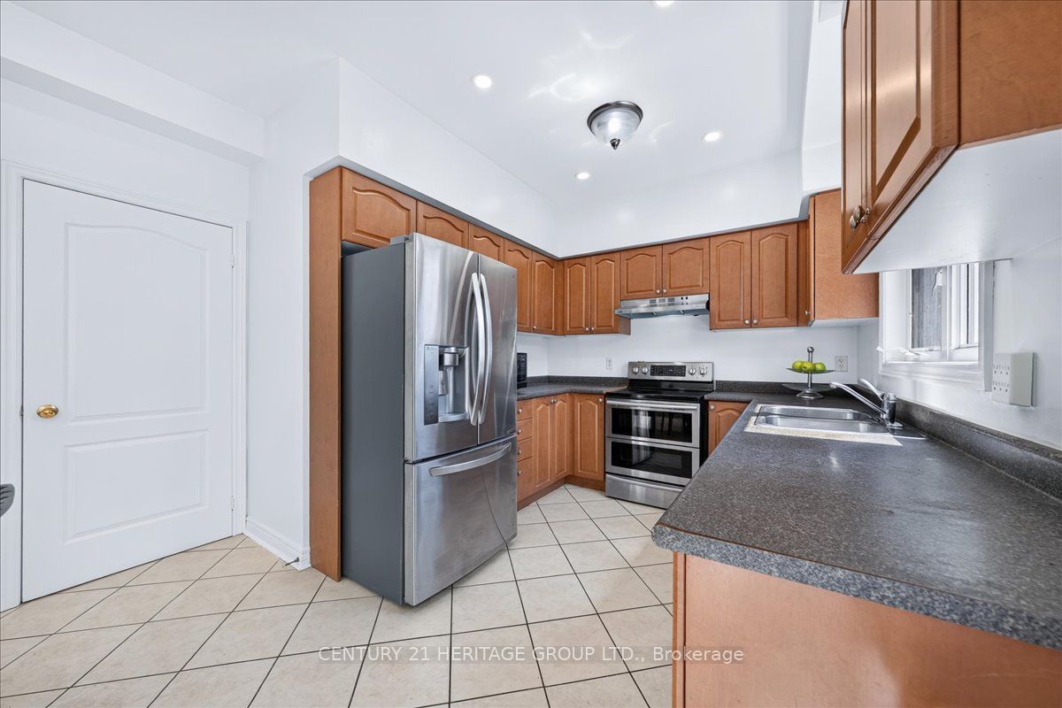 19 Reynolds Avenue Property Photo 10