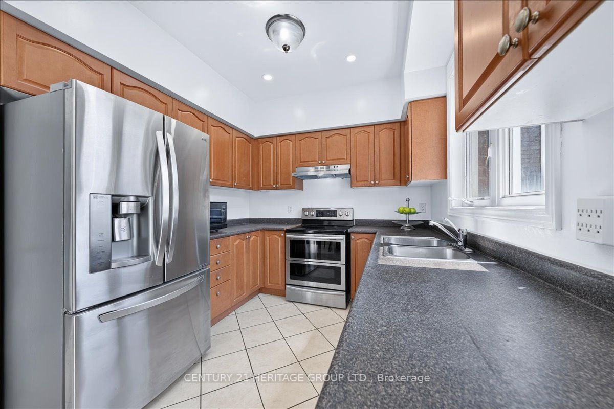 19 Reynolds Avenue Property Photo 11