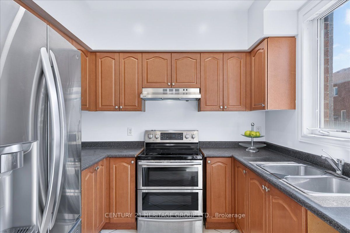 19 Reynolds Avenue Property Photo 12