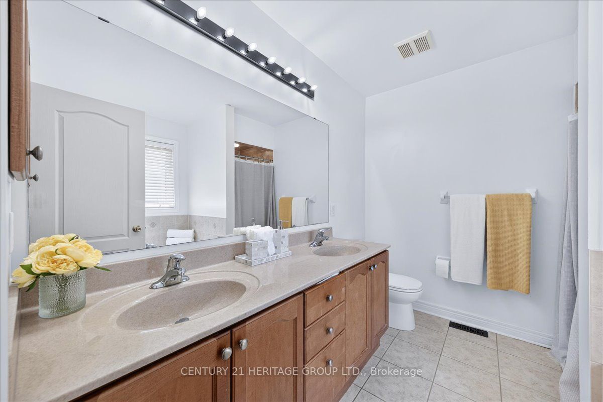 19 Reynolds Avenue Property Photo 25
