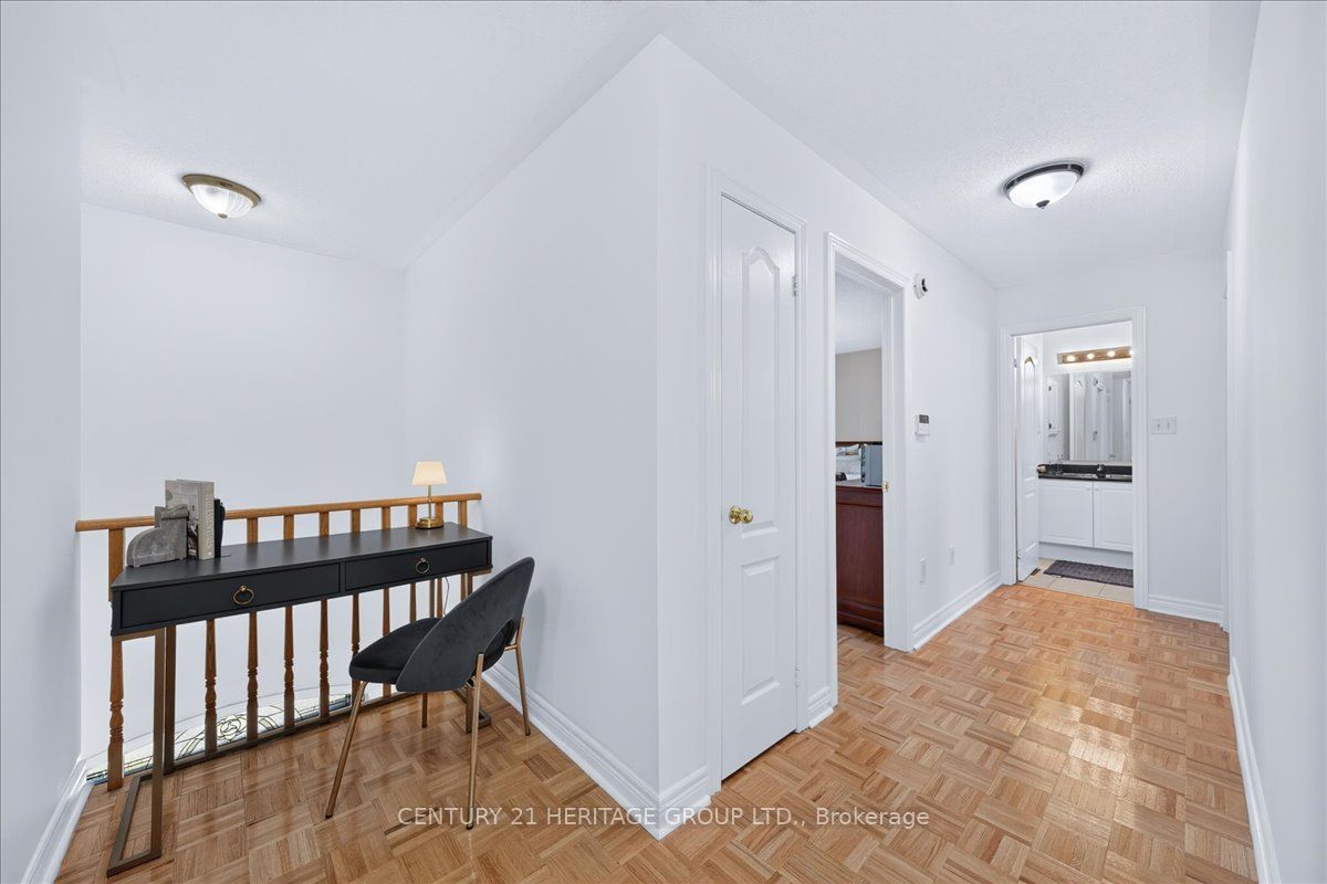 19 Reynolds Avenue Property Photo 28