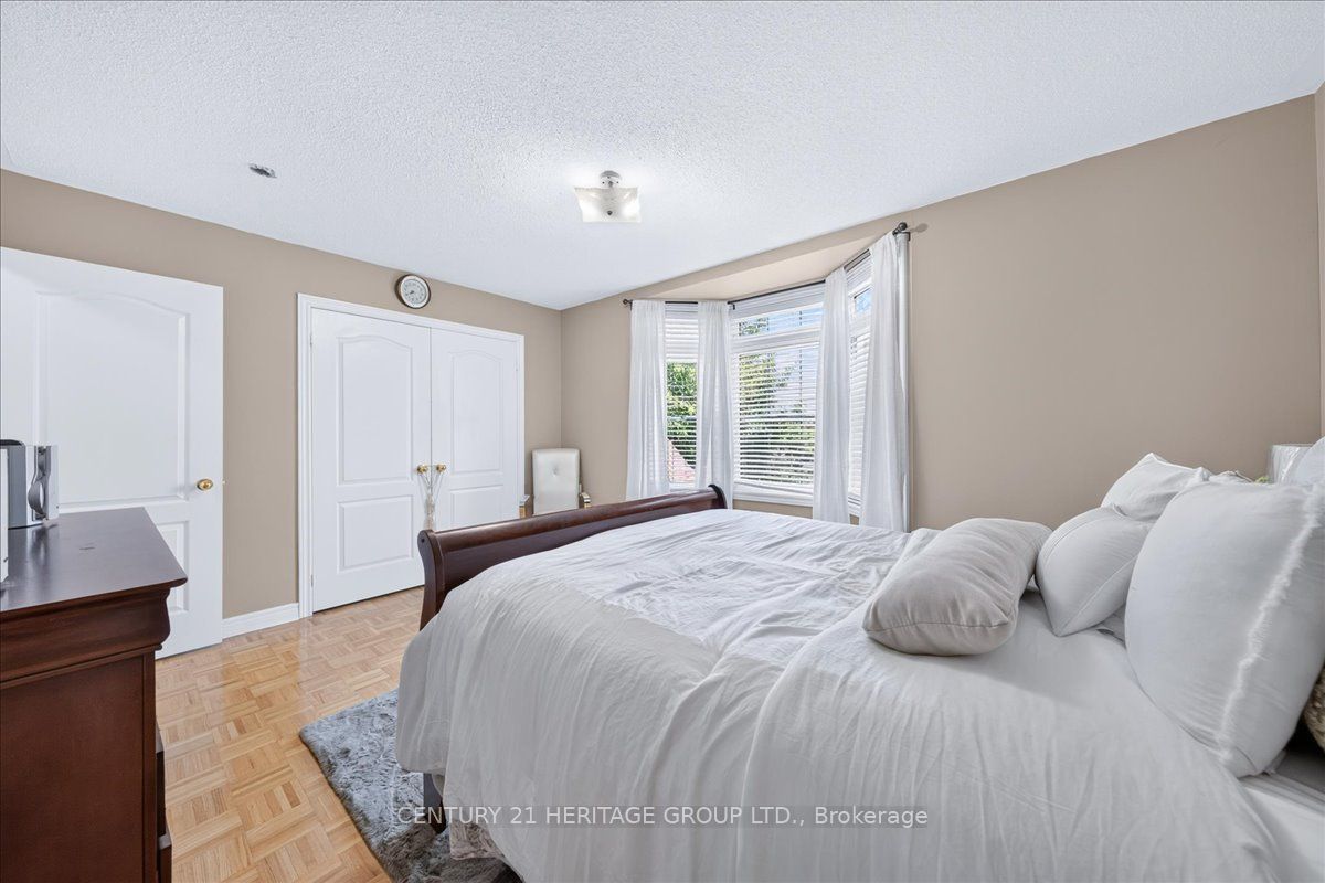 19 Reynolds Avenue Property Photo 30