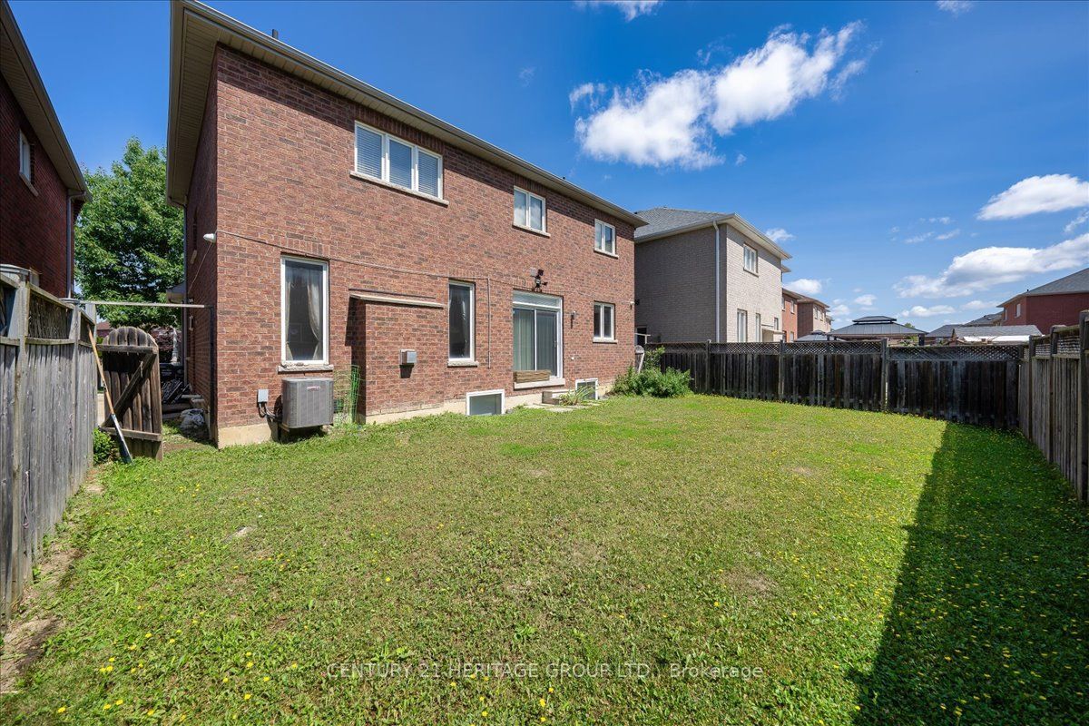 19 Reynolds Avenue Property Photo 46