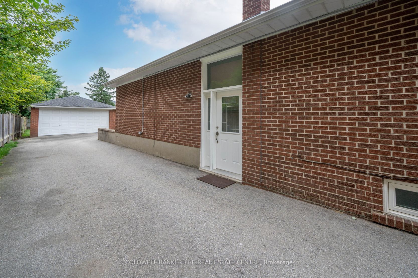 2966 Islington Avenue Property Photo 5