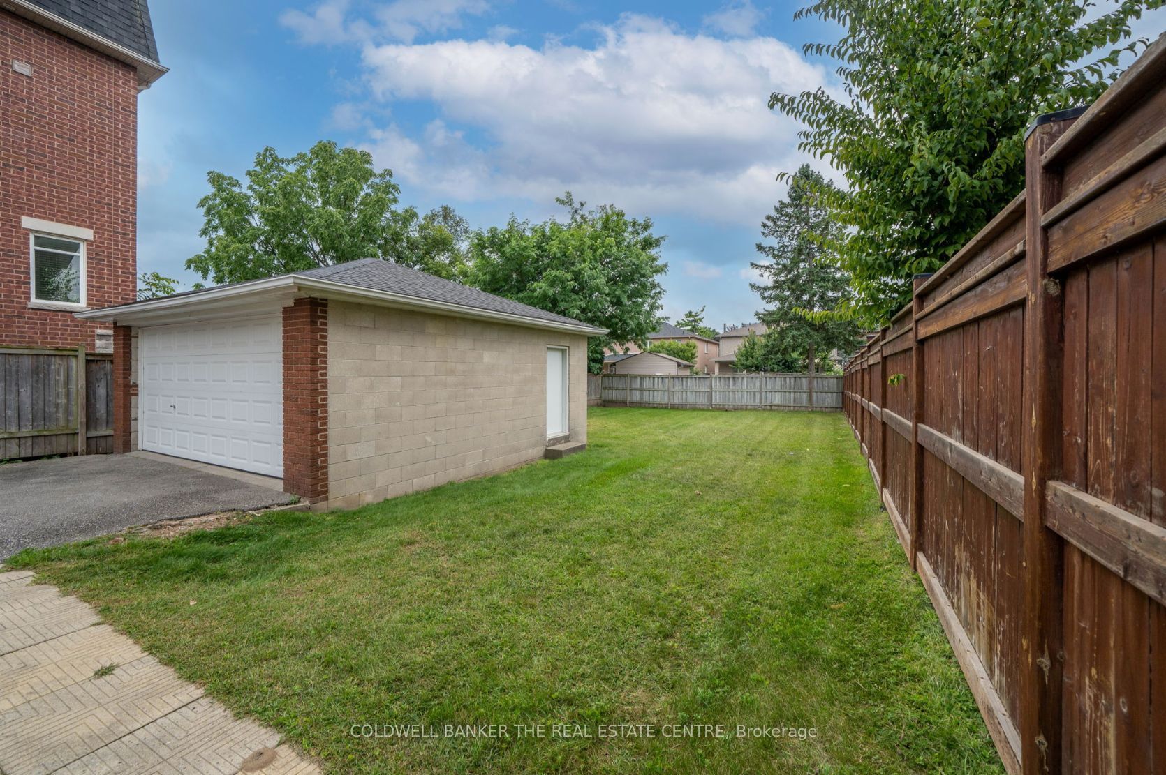 2966 Islington Avenue Property Photo 10