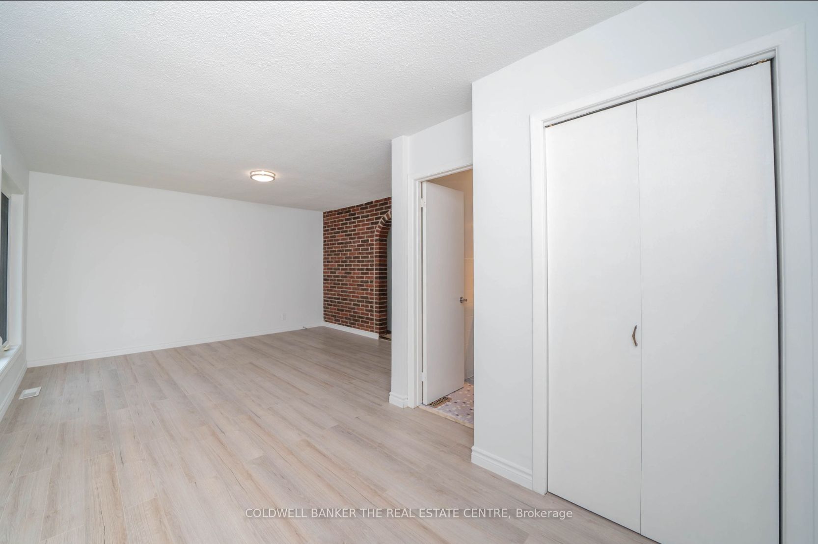 2966 Islington Avenue Property Photo 18
