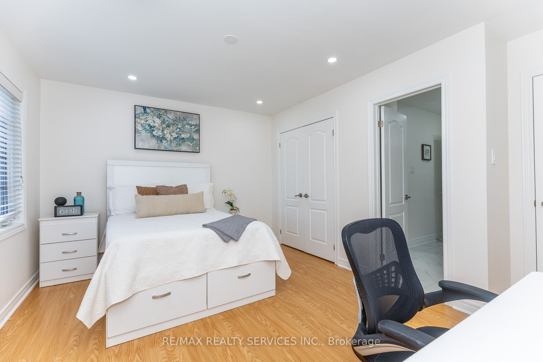 22 Berryfield Way Property Photo 28