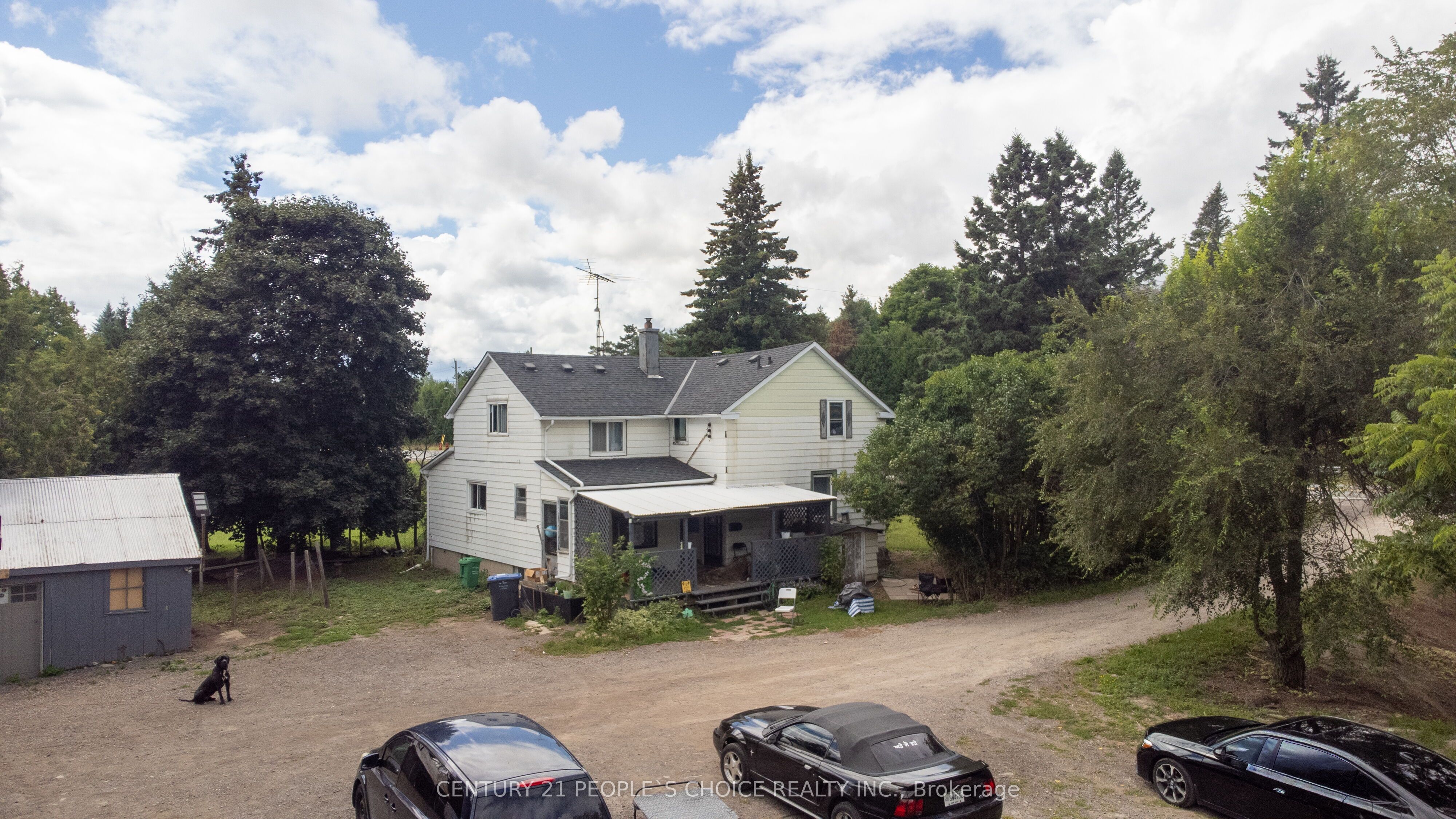 4037 Charleston Side Road Property Photo 2