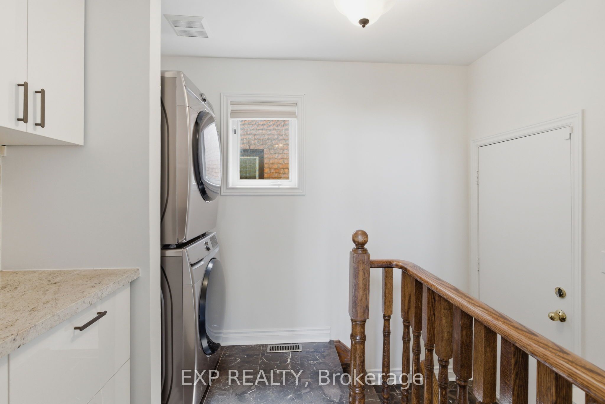 2137 Frontier Drive Property Photo 18