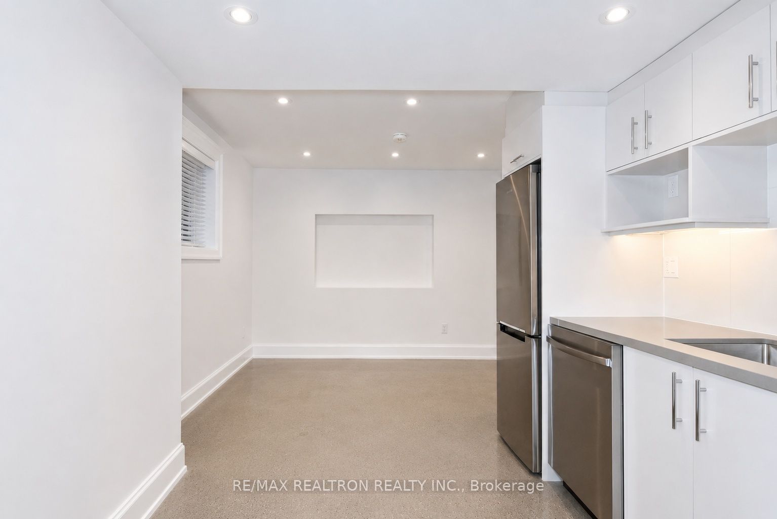 230 Boon Avenue 2 Property Photo 9