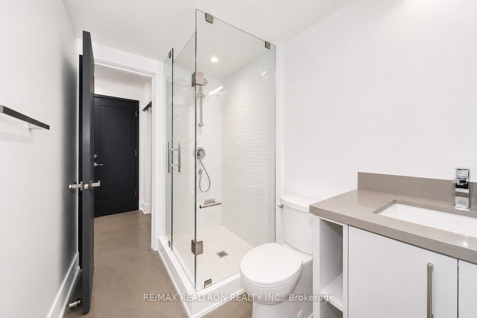 230 Boon Avenue 2 Property Photo 15