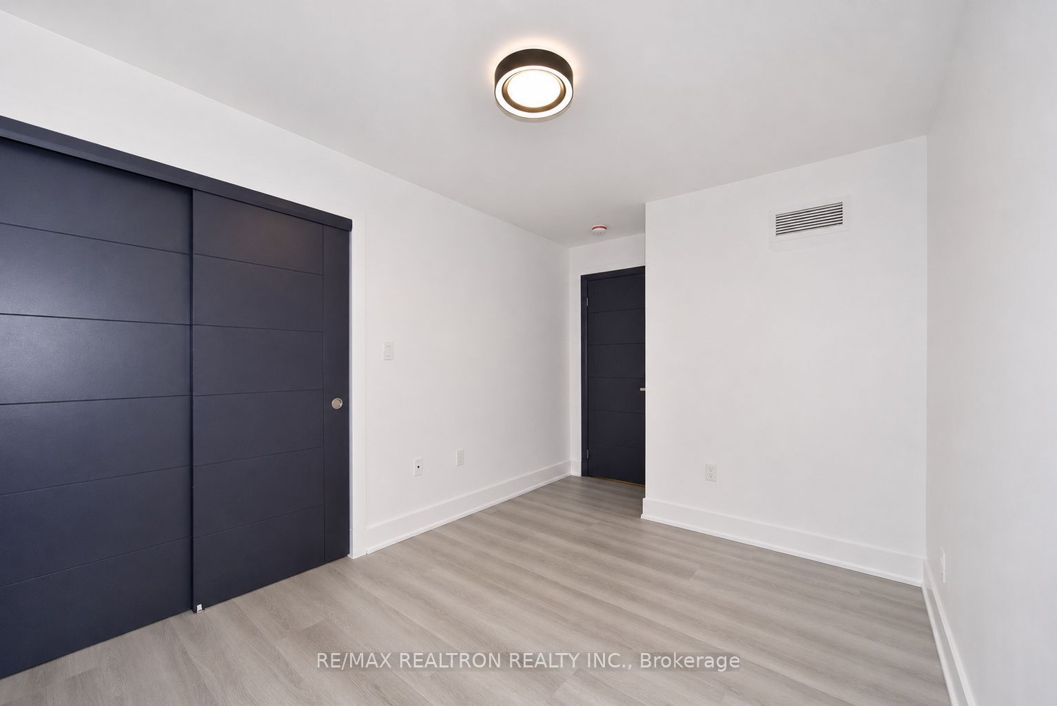 230 Boon Avenue 5 Property Photo 15