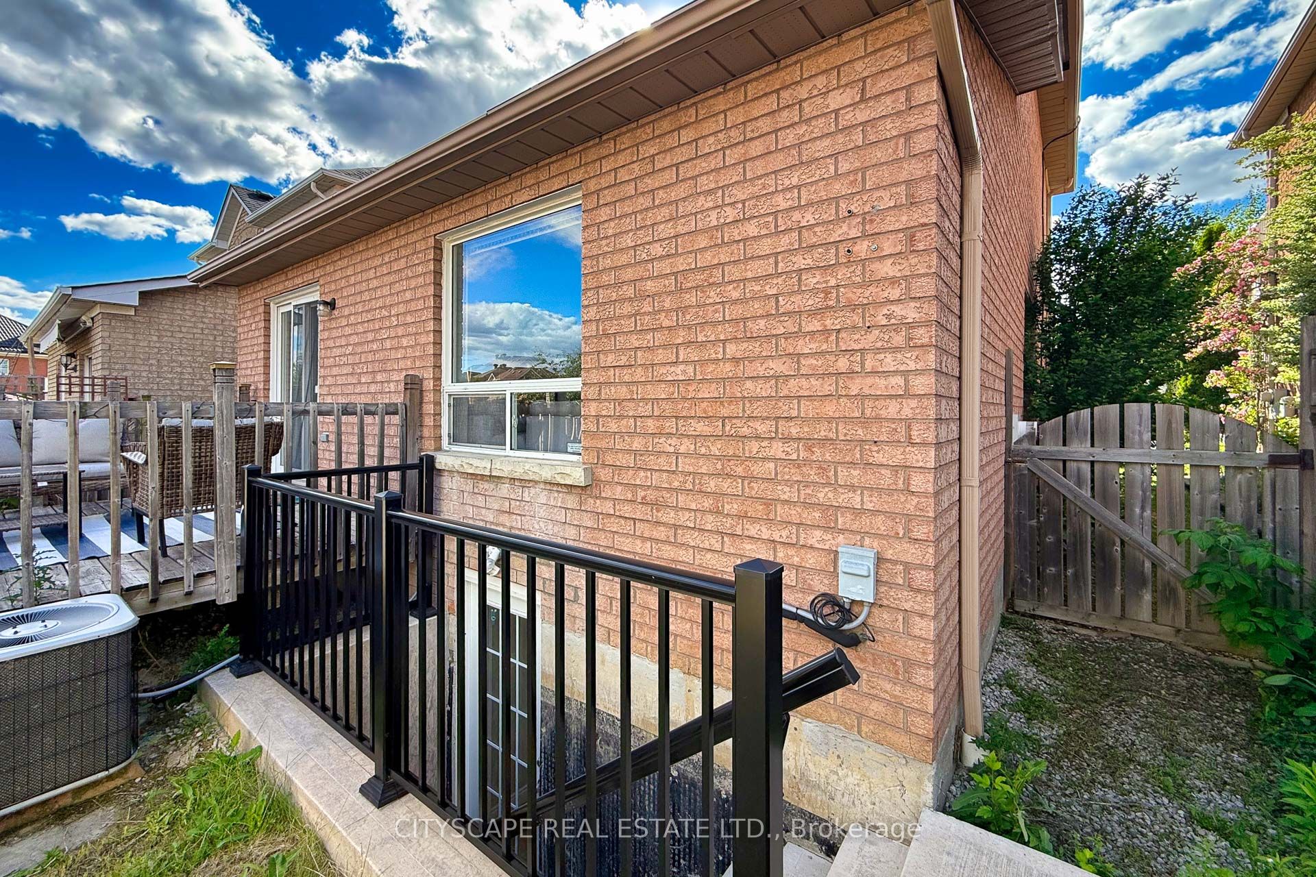 764 Avocado Crescent Property Photo 43