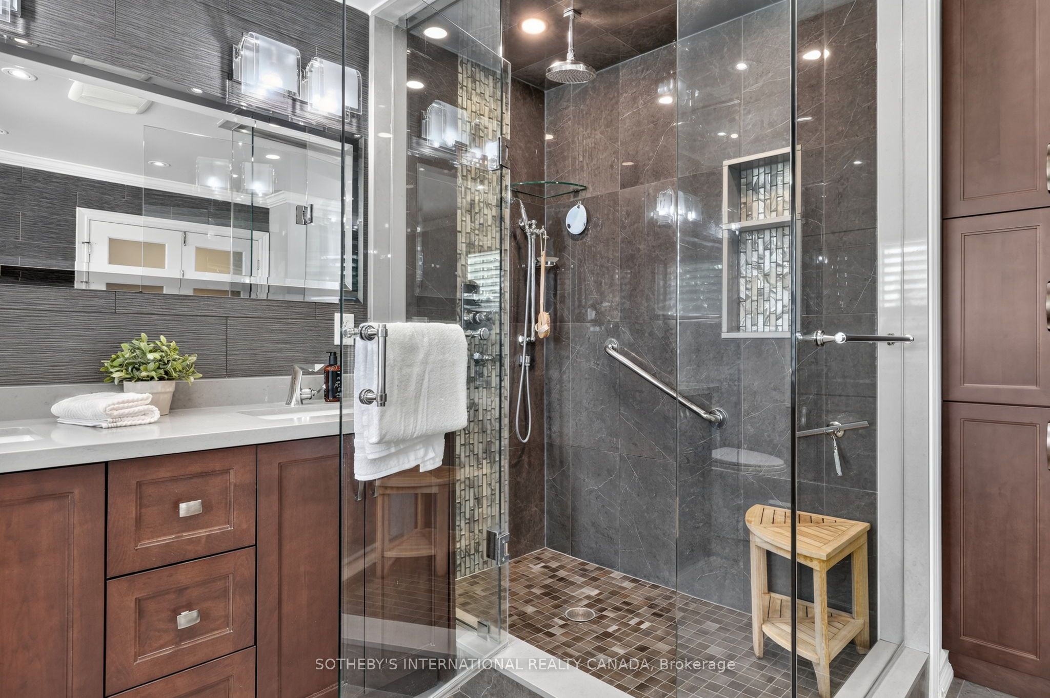 7 Mckee Drive Property Photo 20