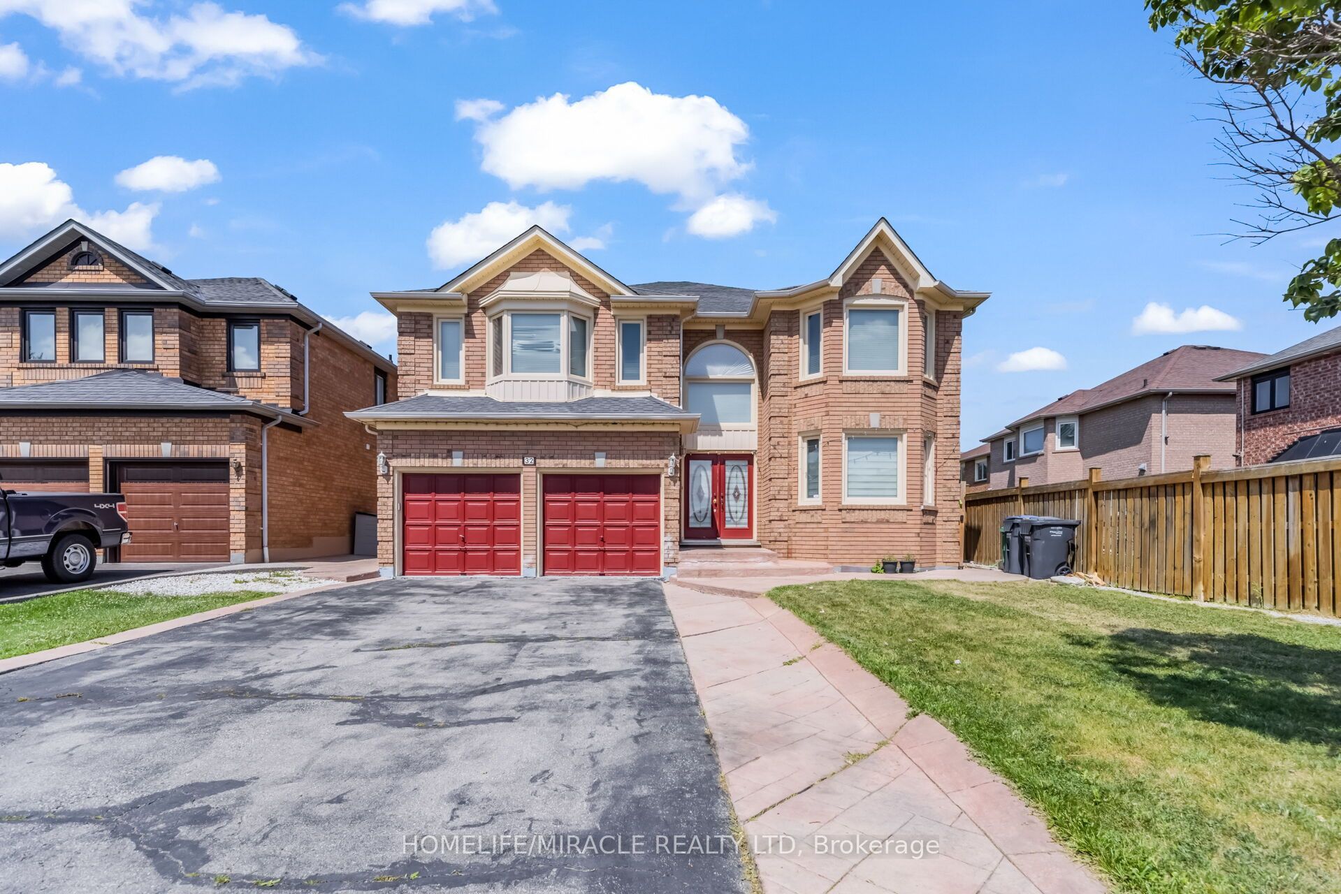 W13584994 Property Photo 1