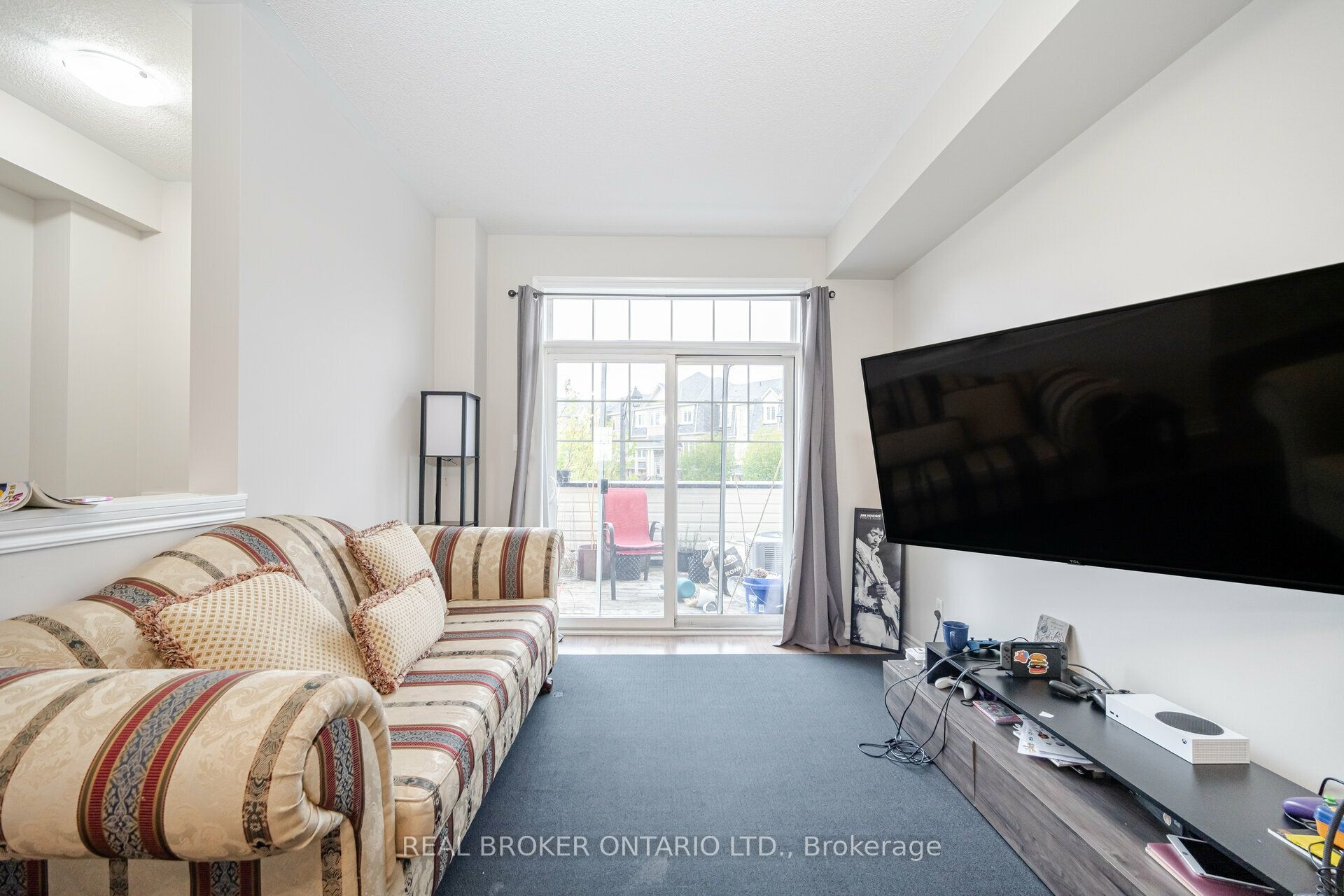50 Magdalene Crescent Property Photo 3