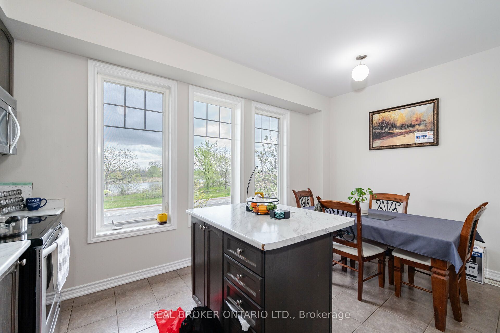 50 Magdalene Crescent Property Photo 6