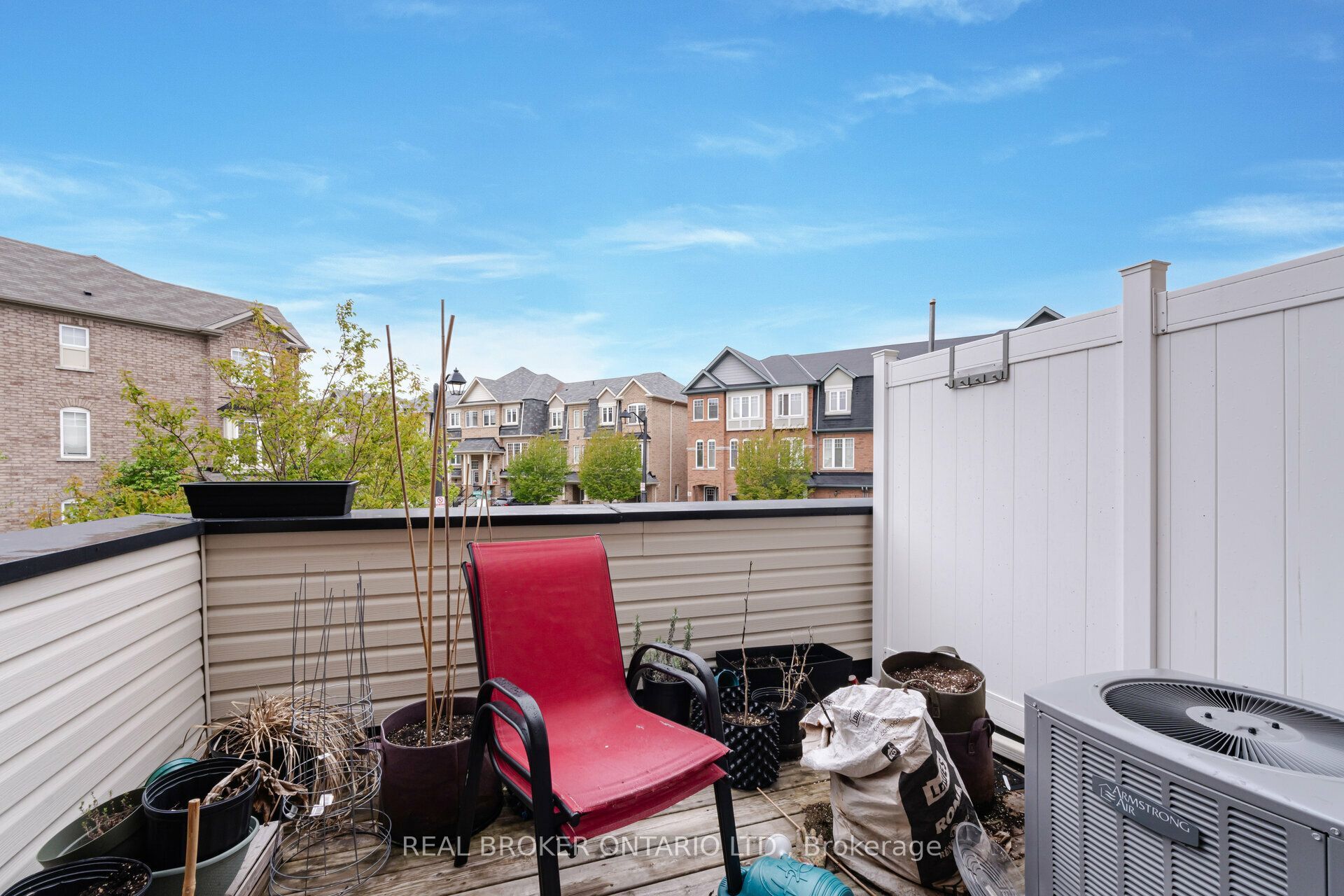 50 Magdalene Crescent Property Photo 8