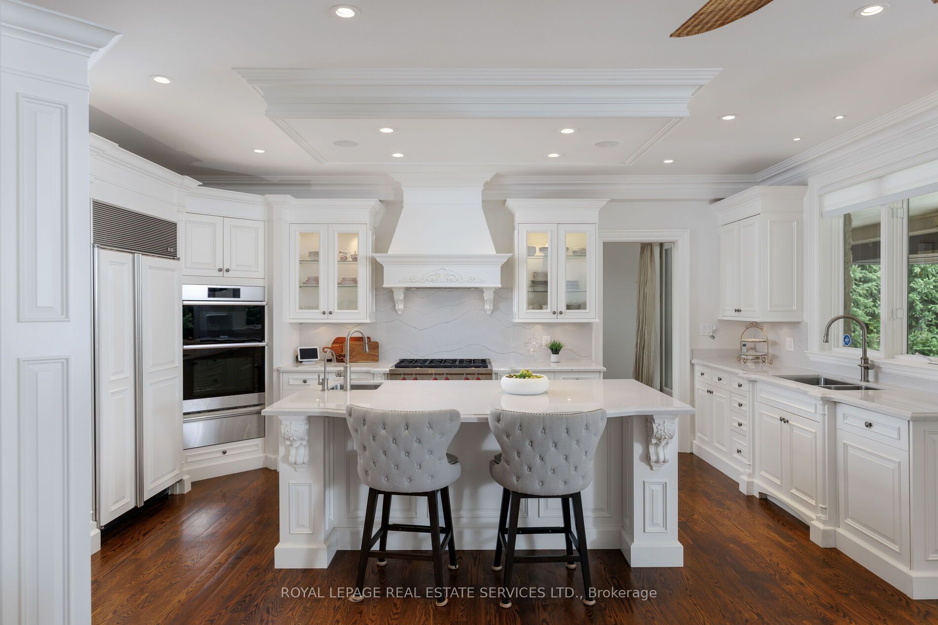 70 Shorewood Place Property Photo 13