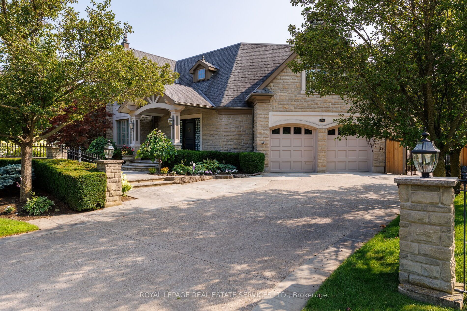 70 Shorewood Place Property Photo 49
