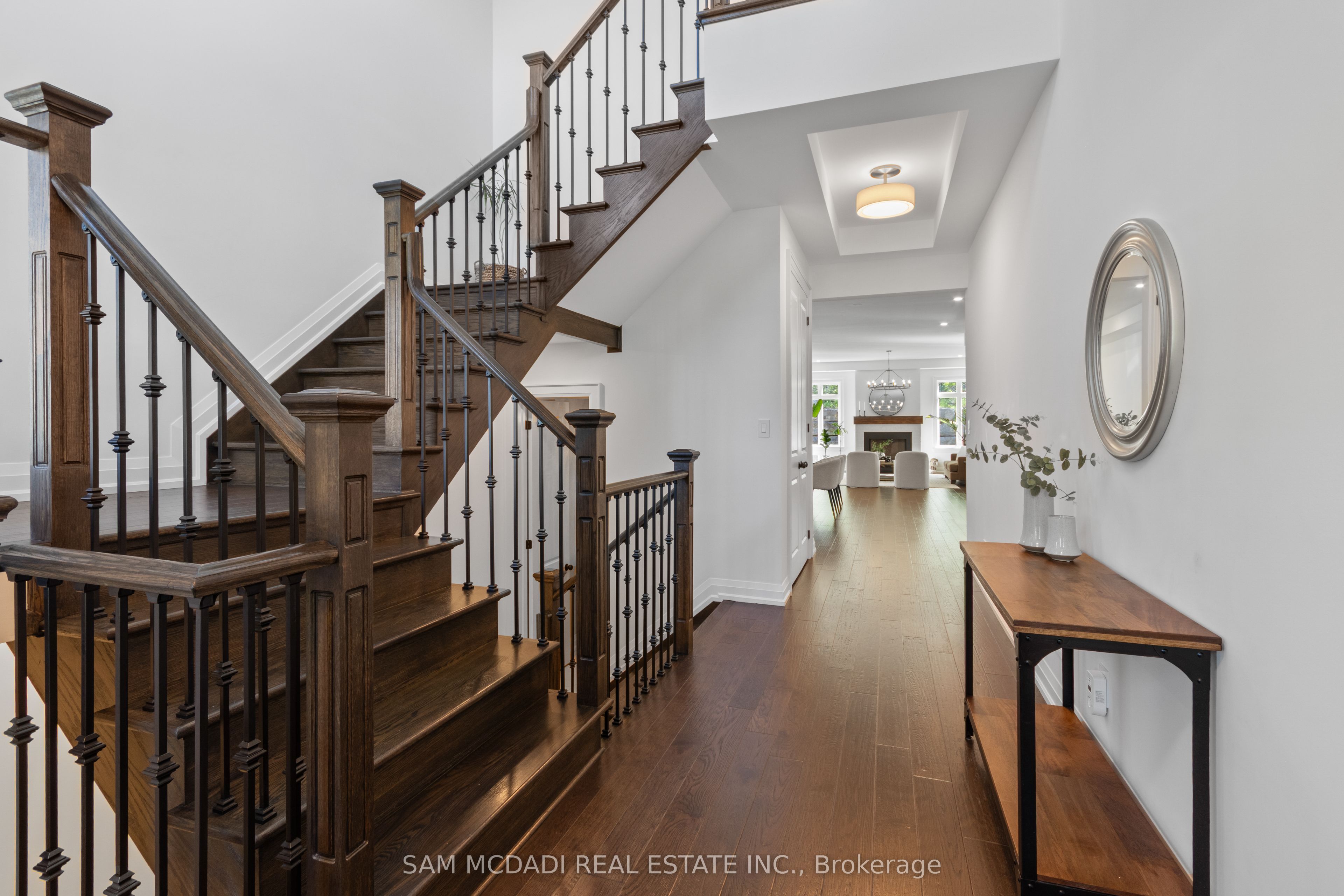 46 Foxtail Court Property Photo 4