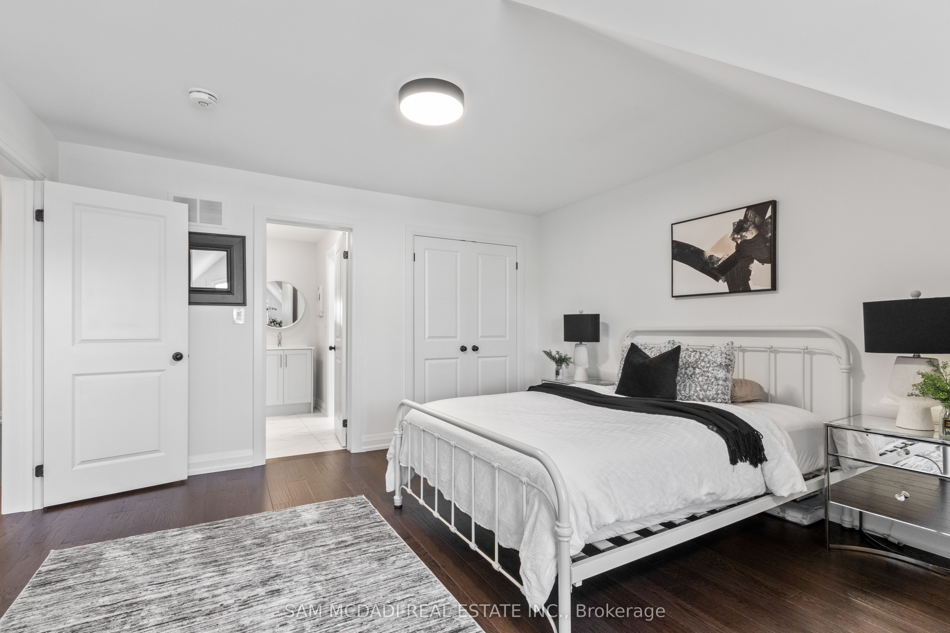 46 Foxtail Court Property Photo 33