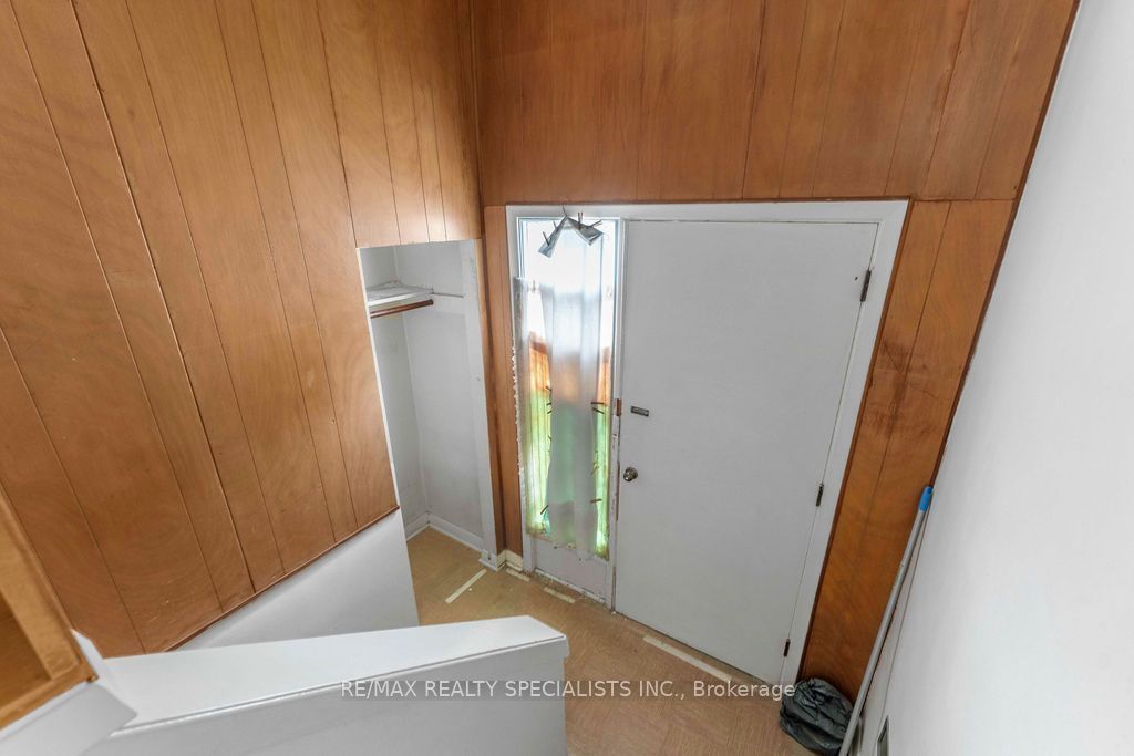 122 Cordella Avenue Property Photo 4