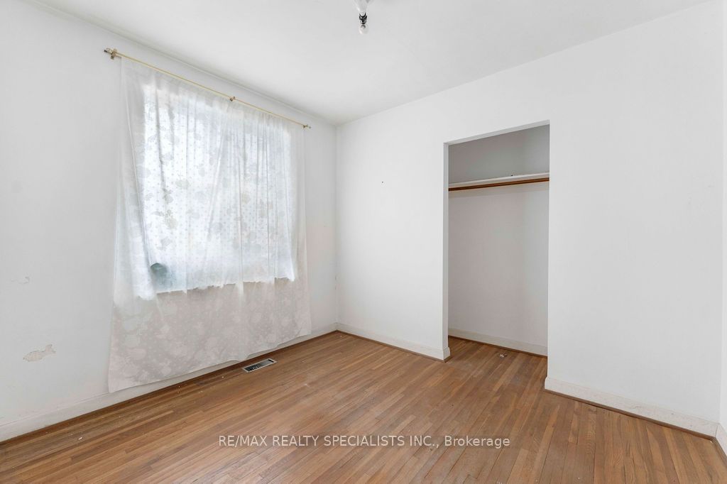 122 Cordella Avenue Property Photo 12