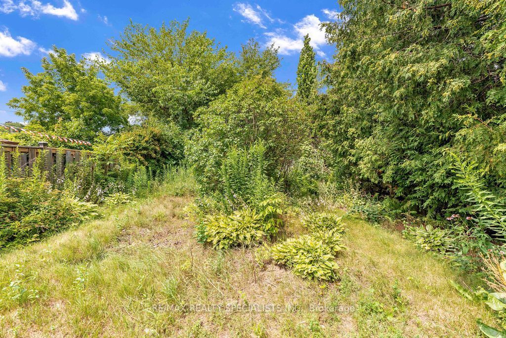 122 Cordella Avenue Property Photo 30