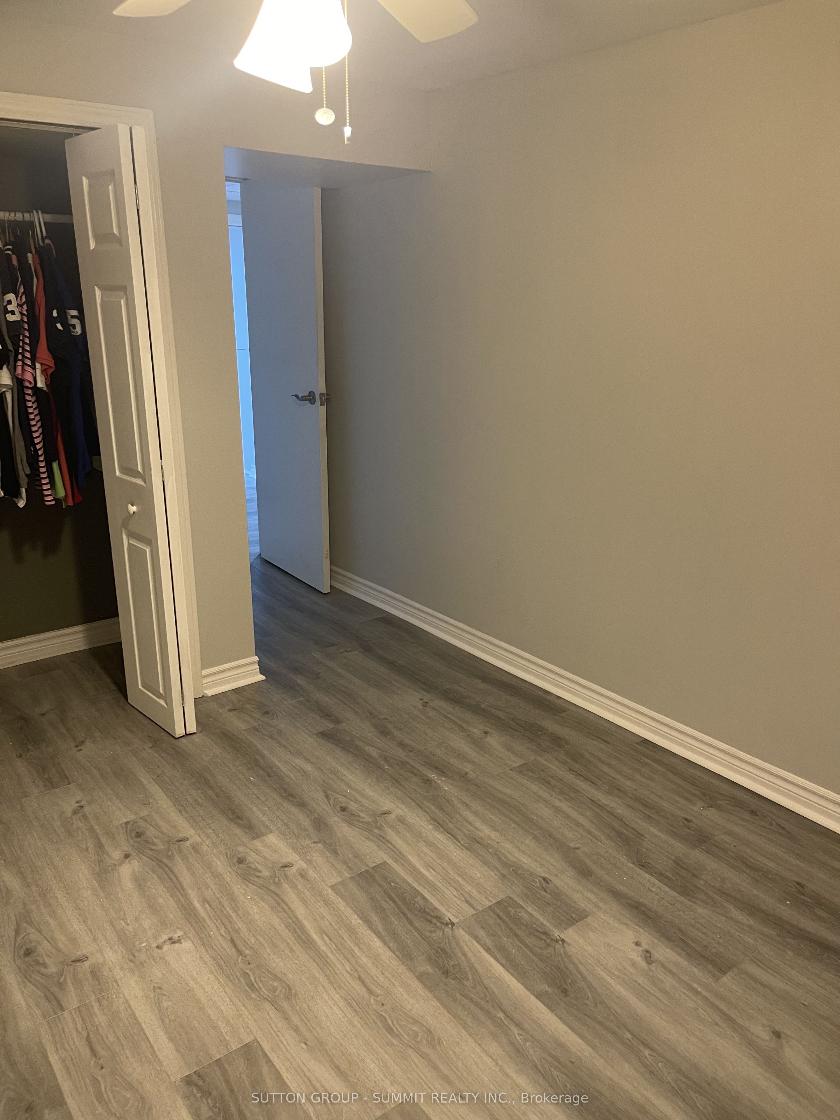 2257 Hanbury Court Property Photo 8