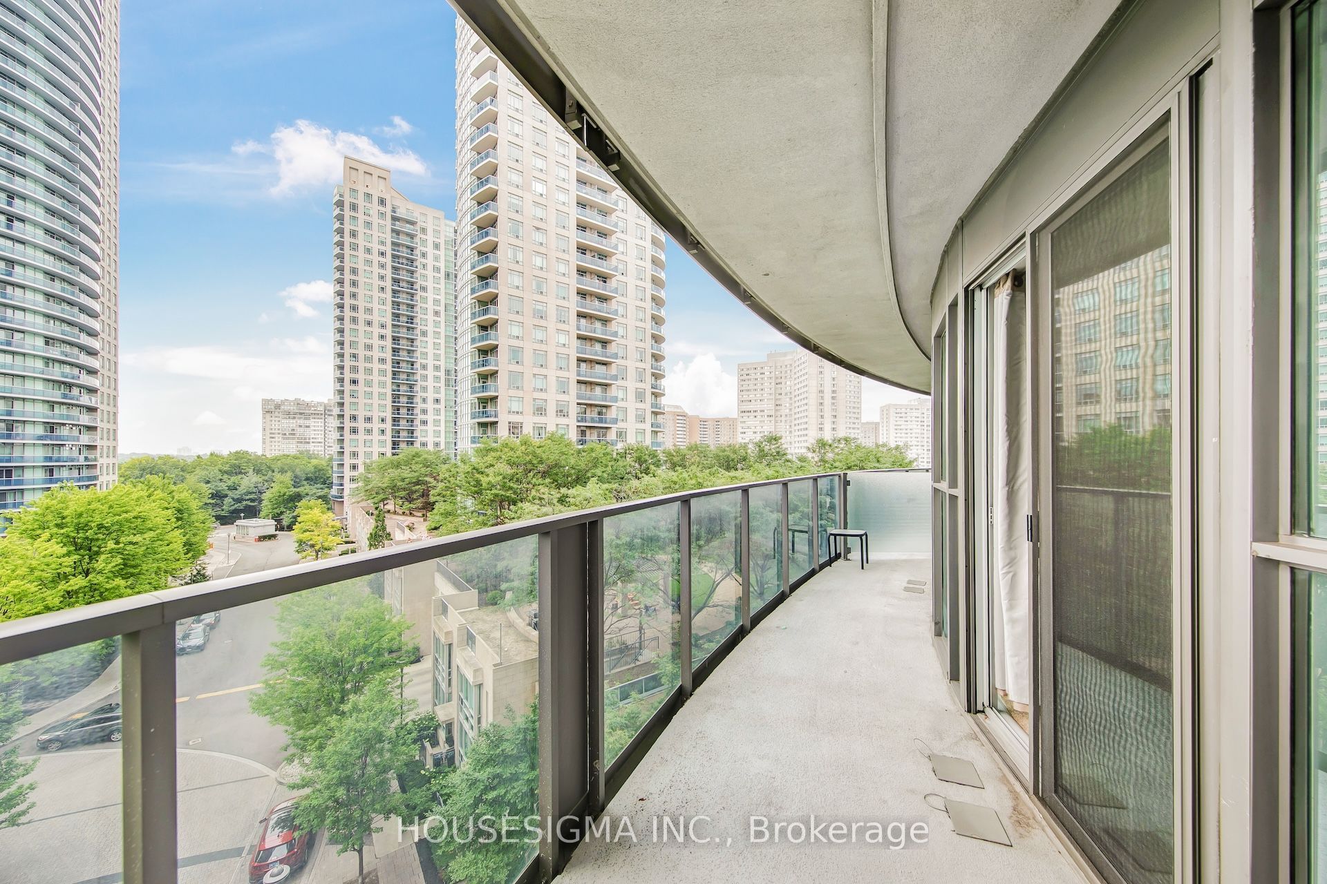 60 Absolute Avenue 507 Property Photo 24