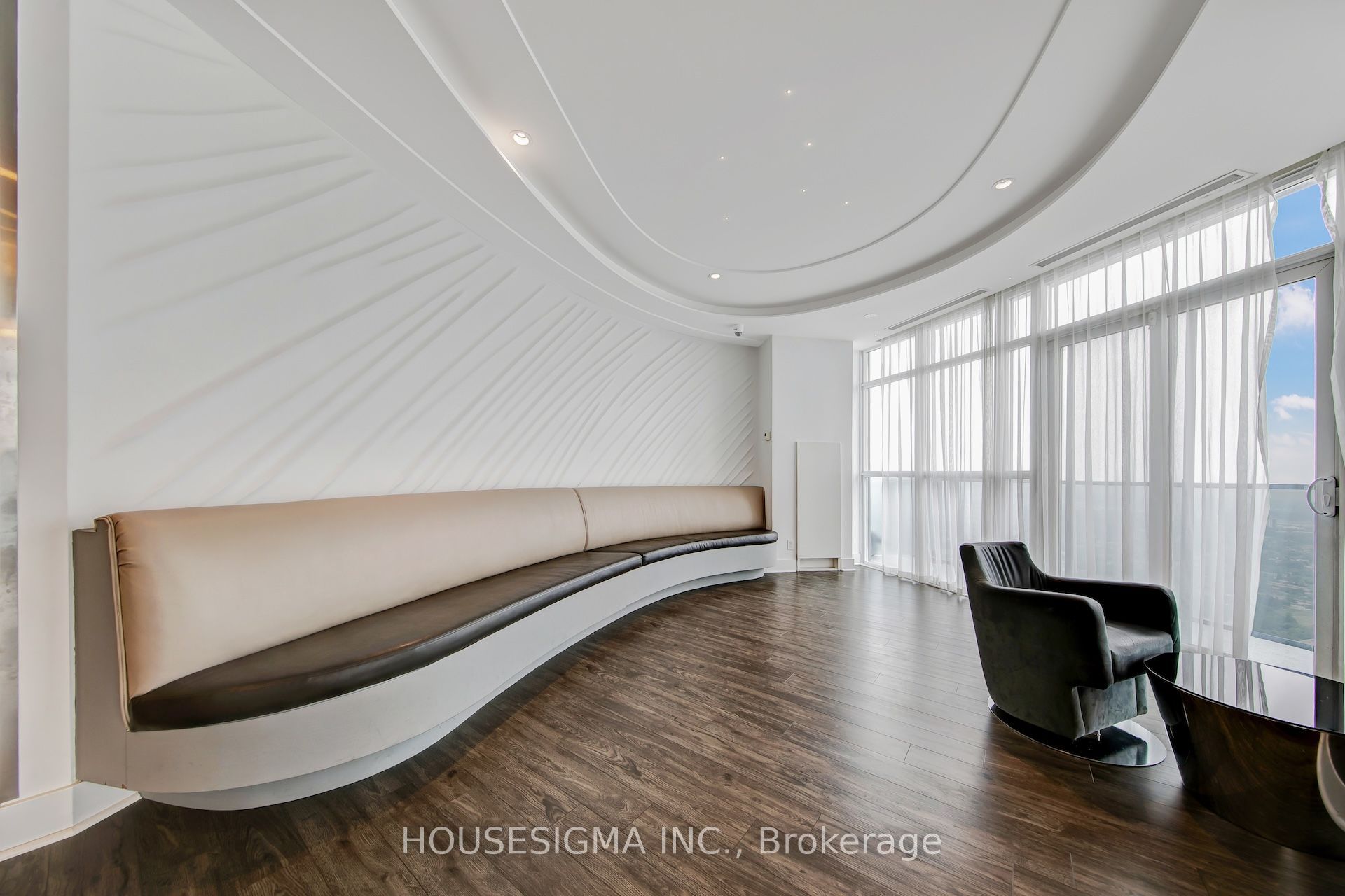 60 Absolute Avenue 507 Property Photo 46