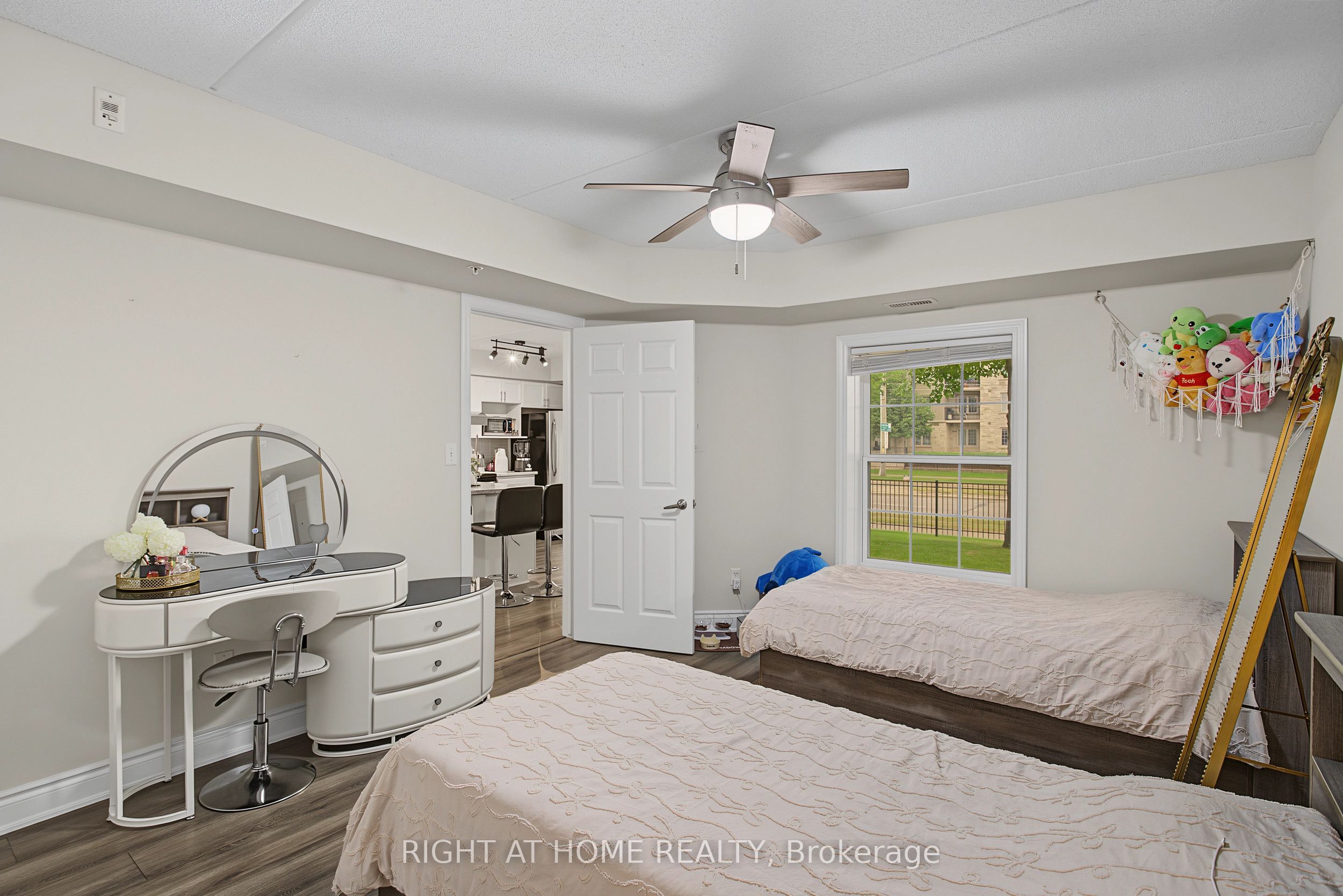 1491 Maple Avenue 111 Property Photo 11