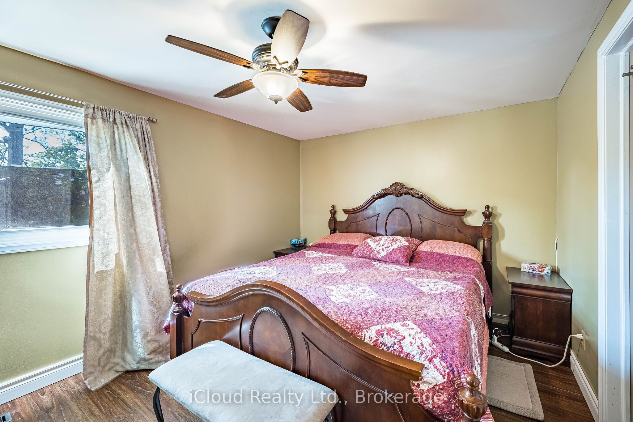 135 Autumn Glen Circle Property Photo 19