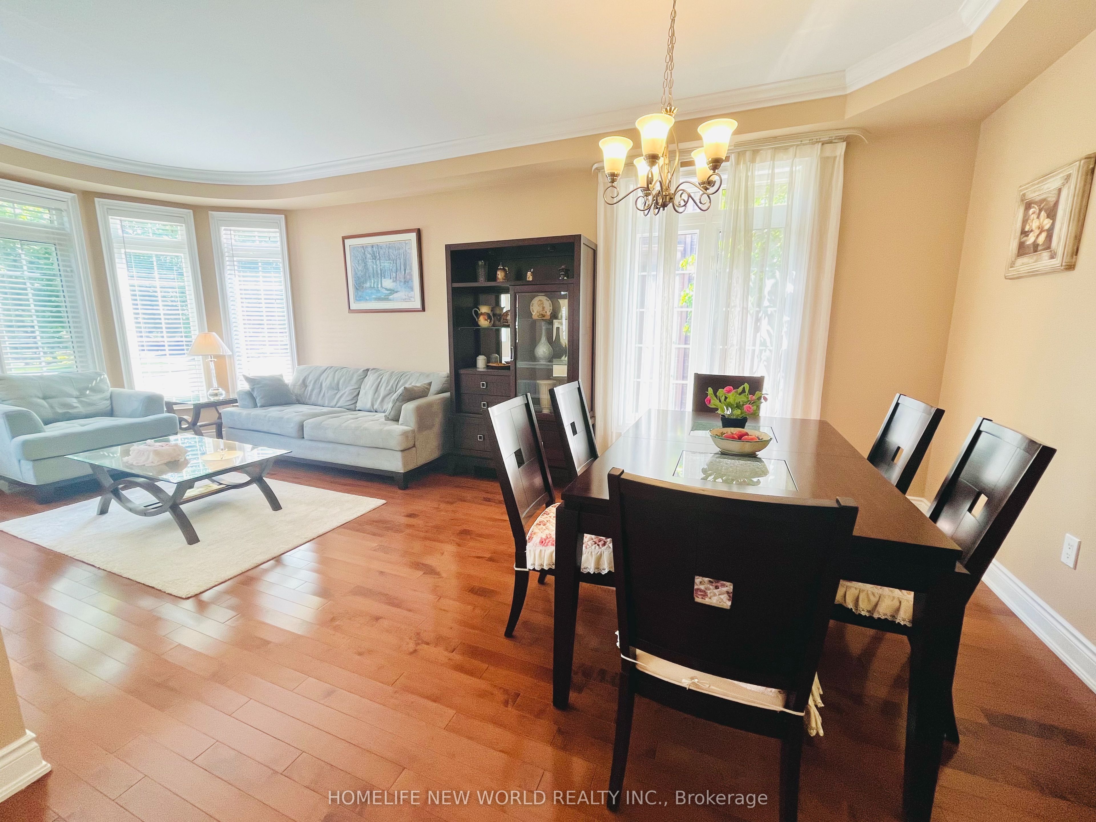 325 Admiral Drive Property Photo 4