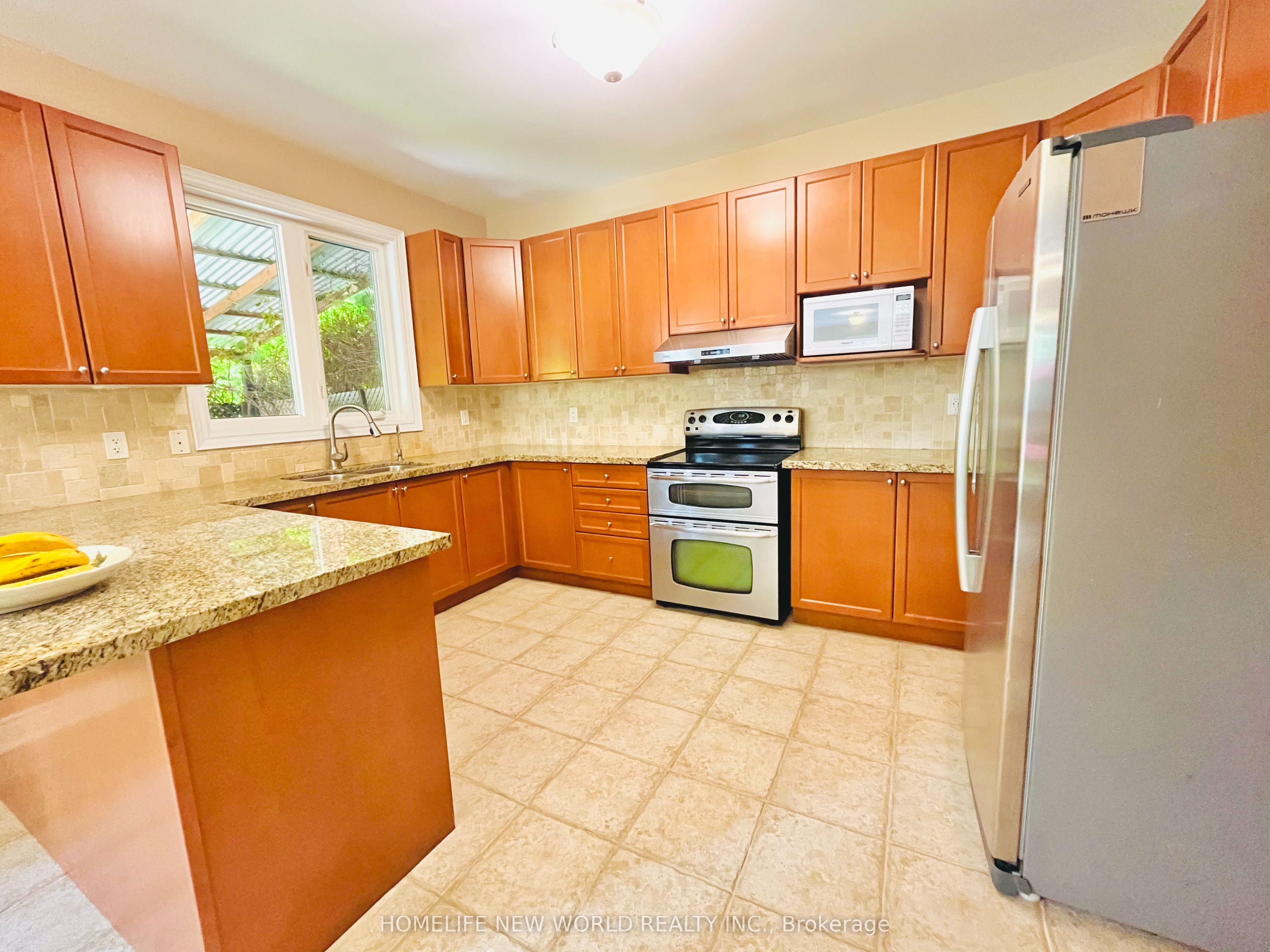 325 Admiral Drive Property Photo 6