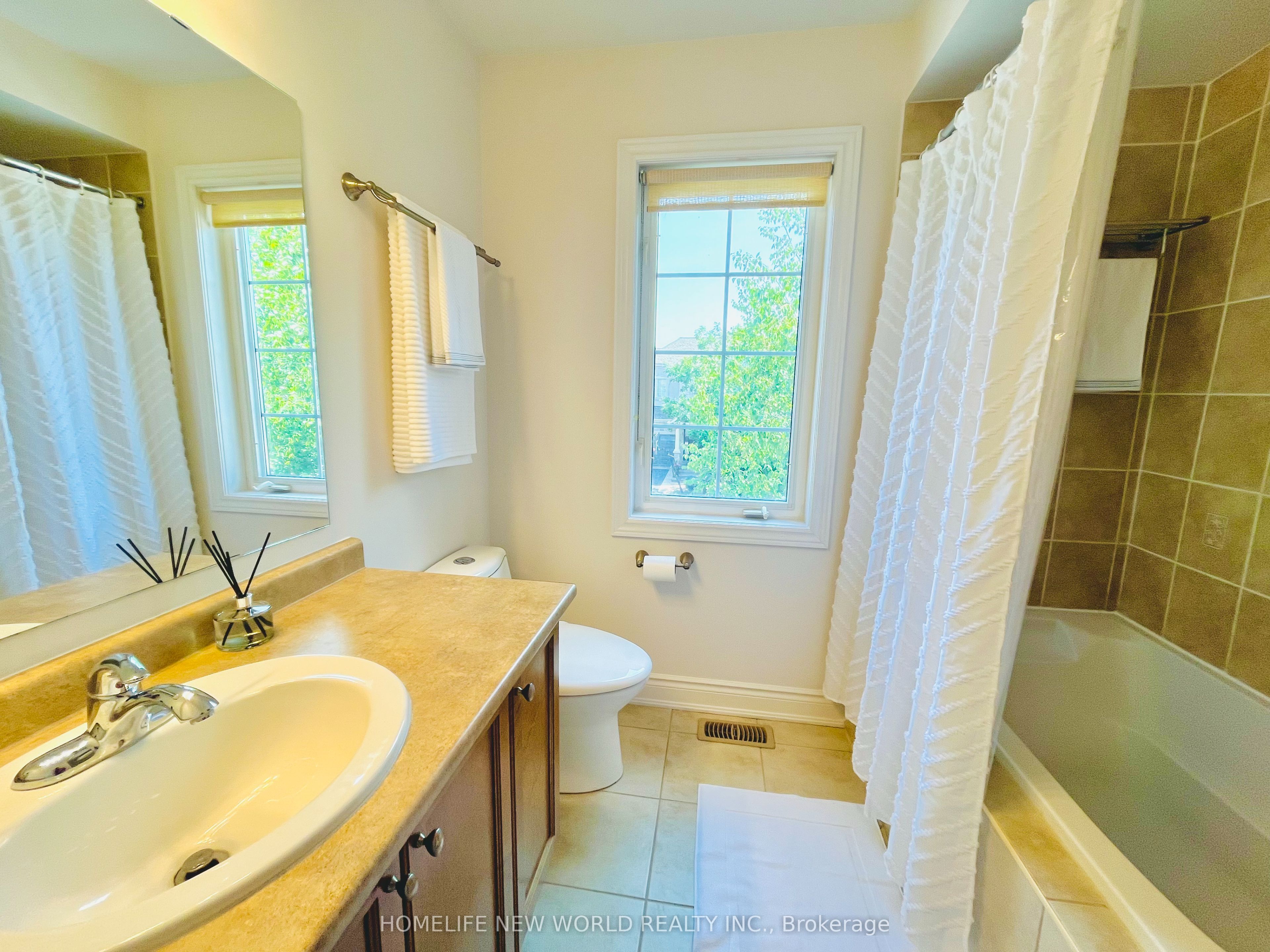 325 Admiral Drive Property Photo 22