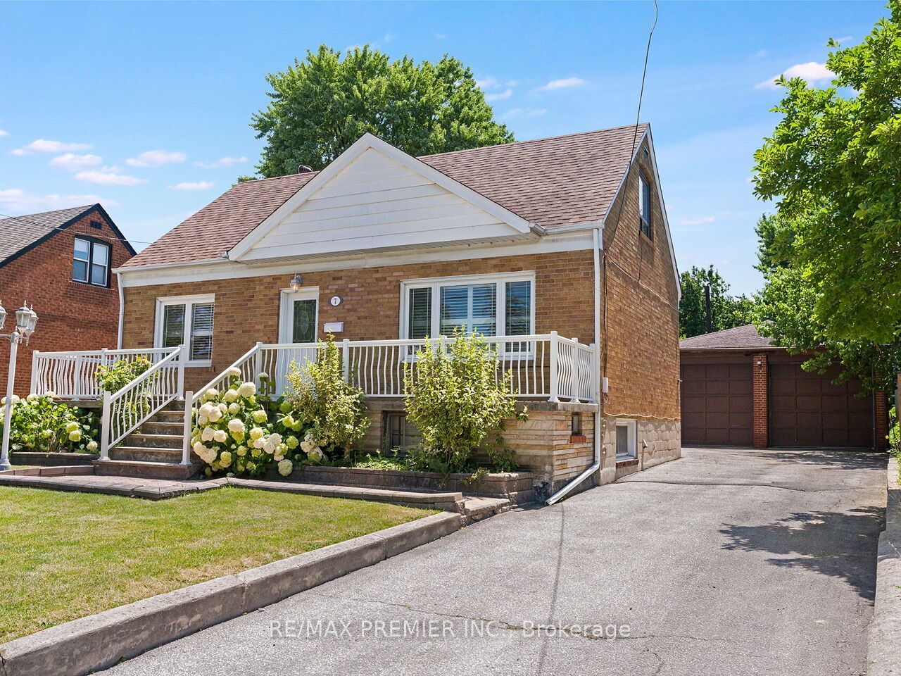 7 Mayall Avenue Property Photo 3