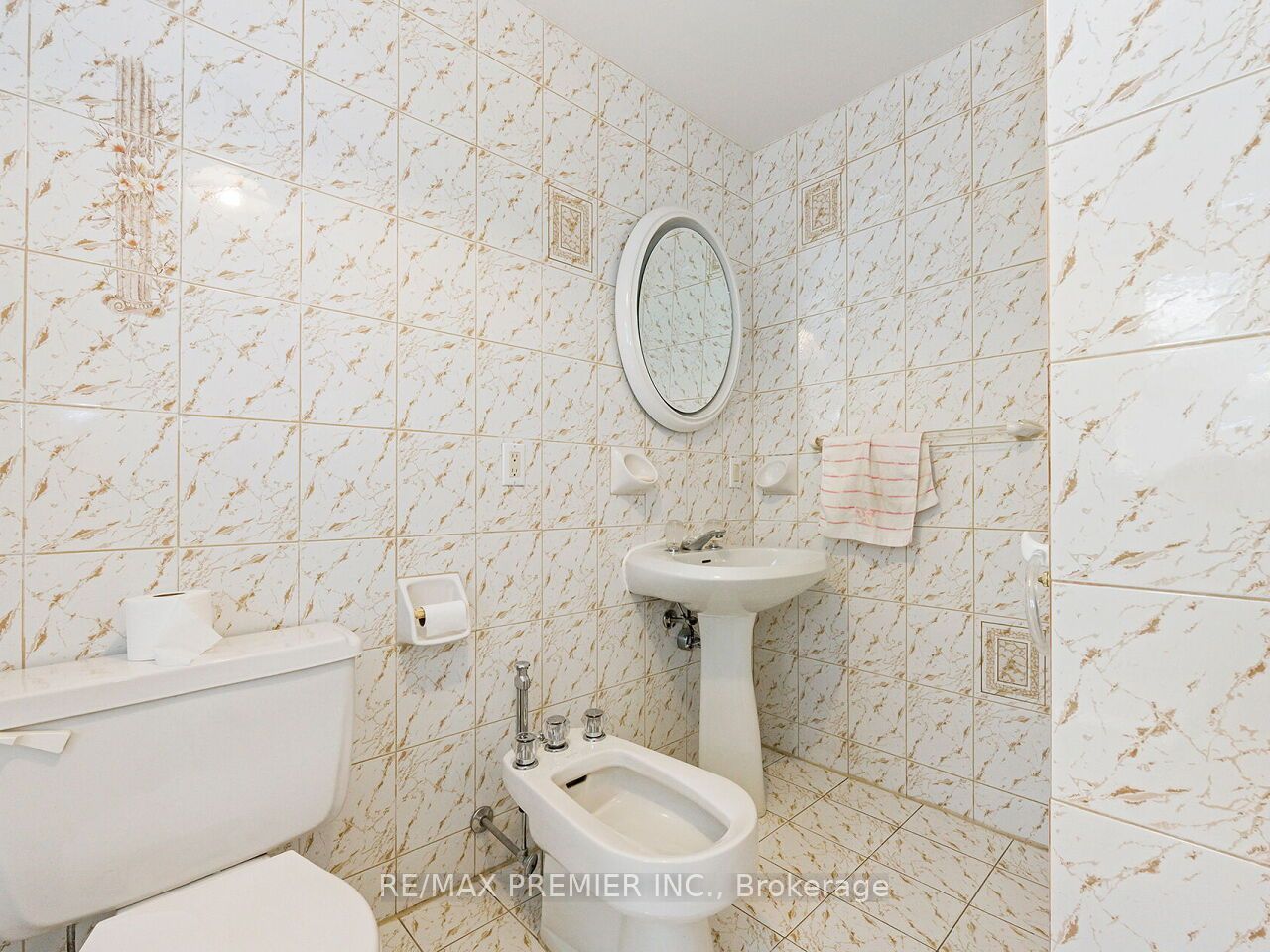 7 Mayall Avenue Property Photo 17