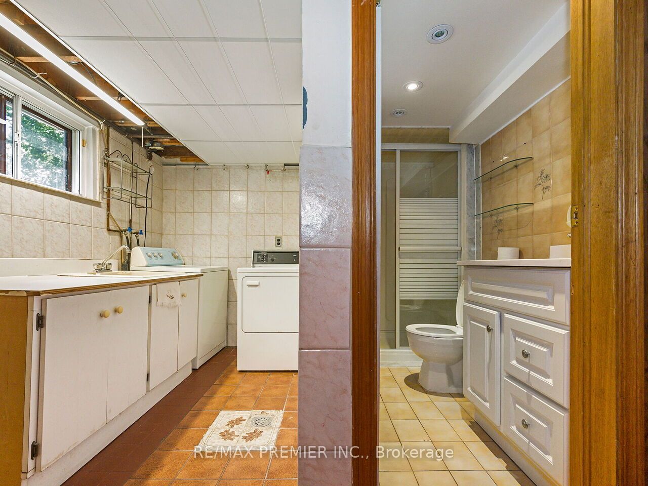 7 Mayall Avenue Property Photo 36
