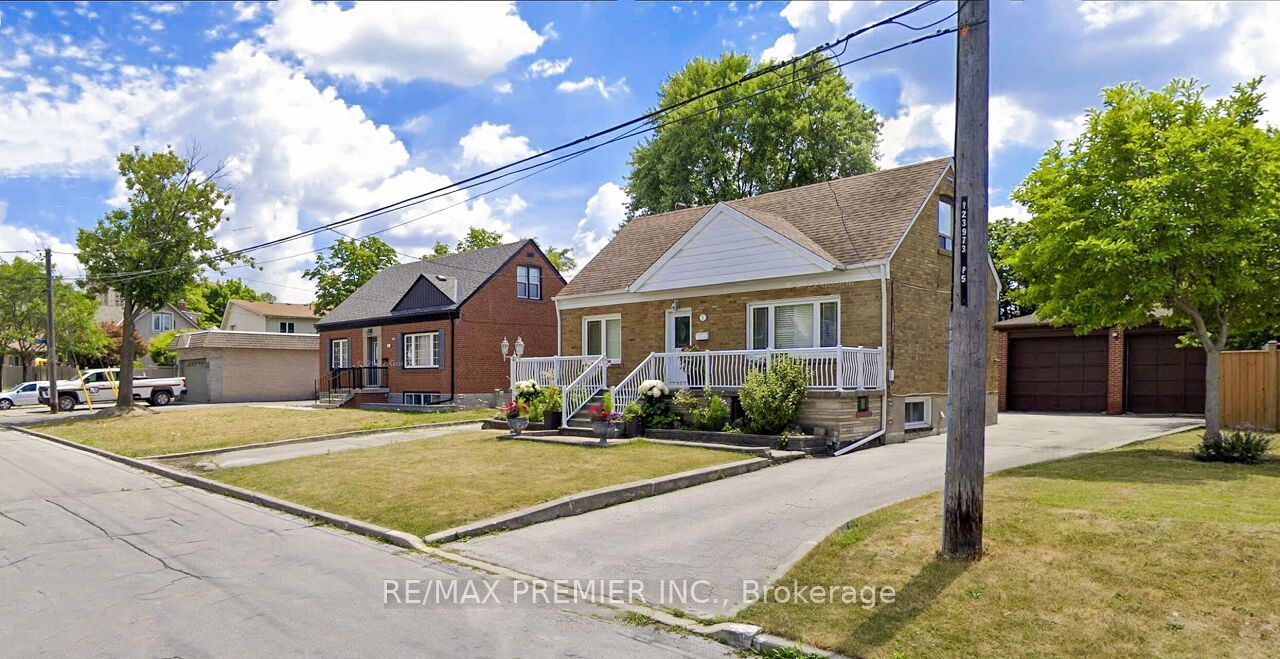 7 Mayall Avenue Property Photo 48