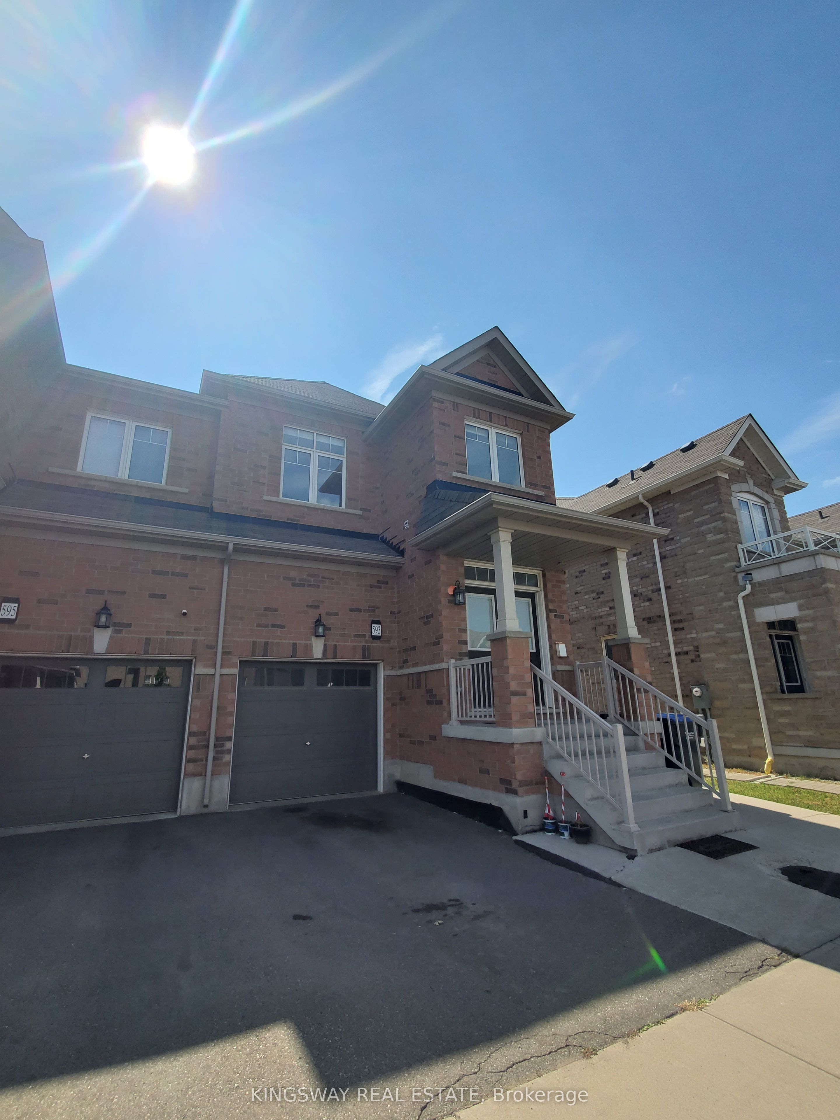 593 Remembrance Road Property Photo 2