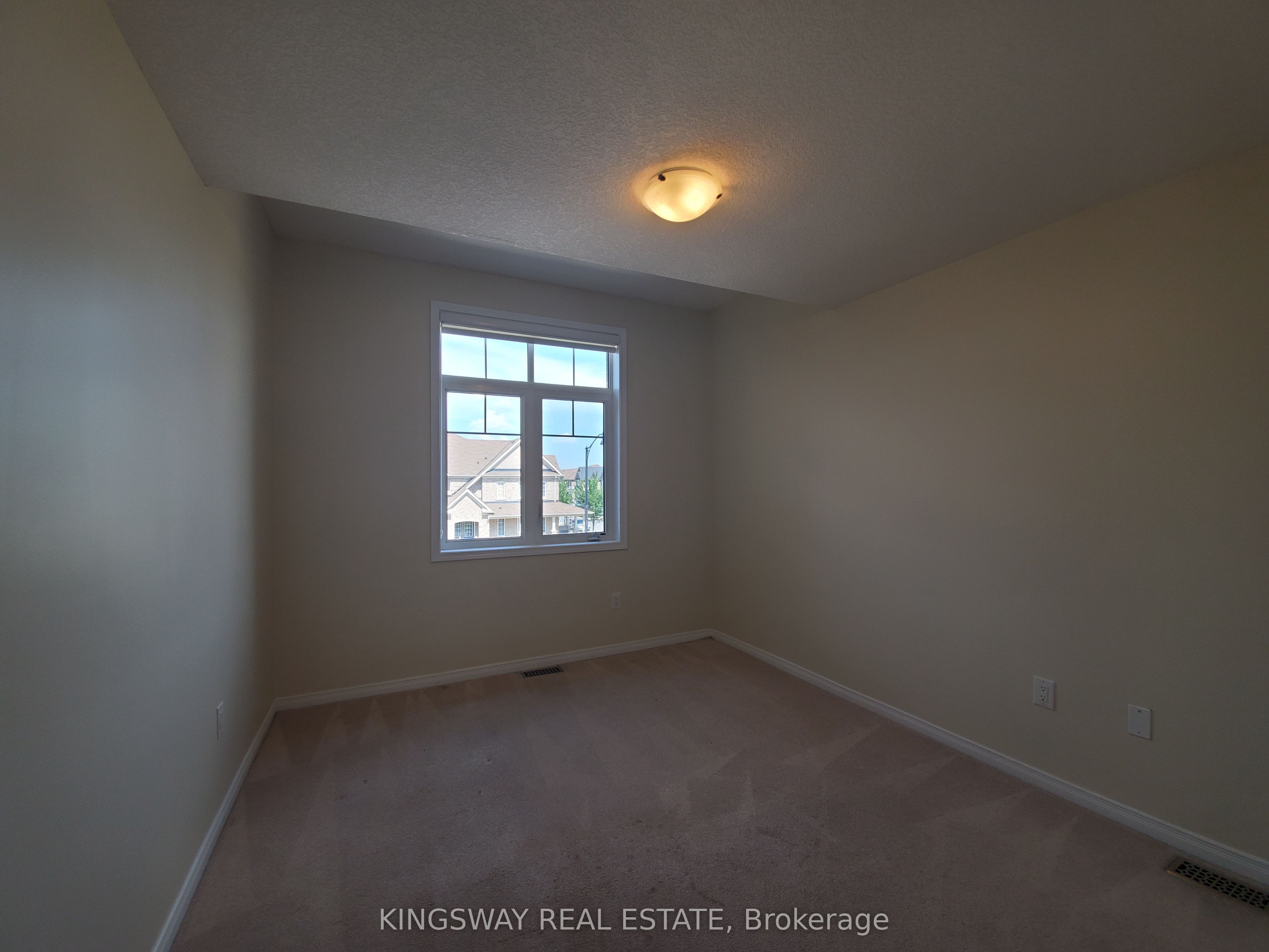 593 Remembrance Road Property Photo 14