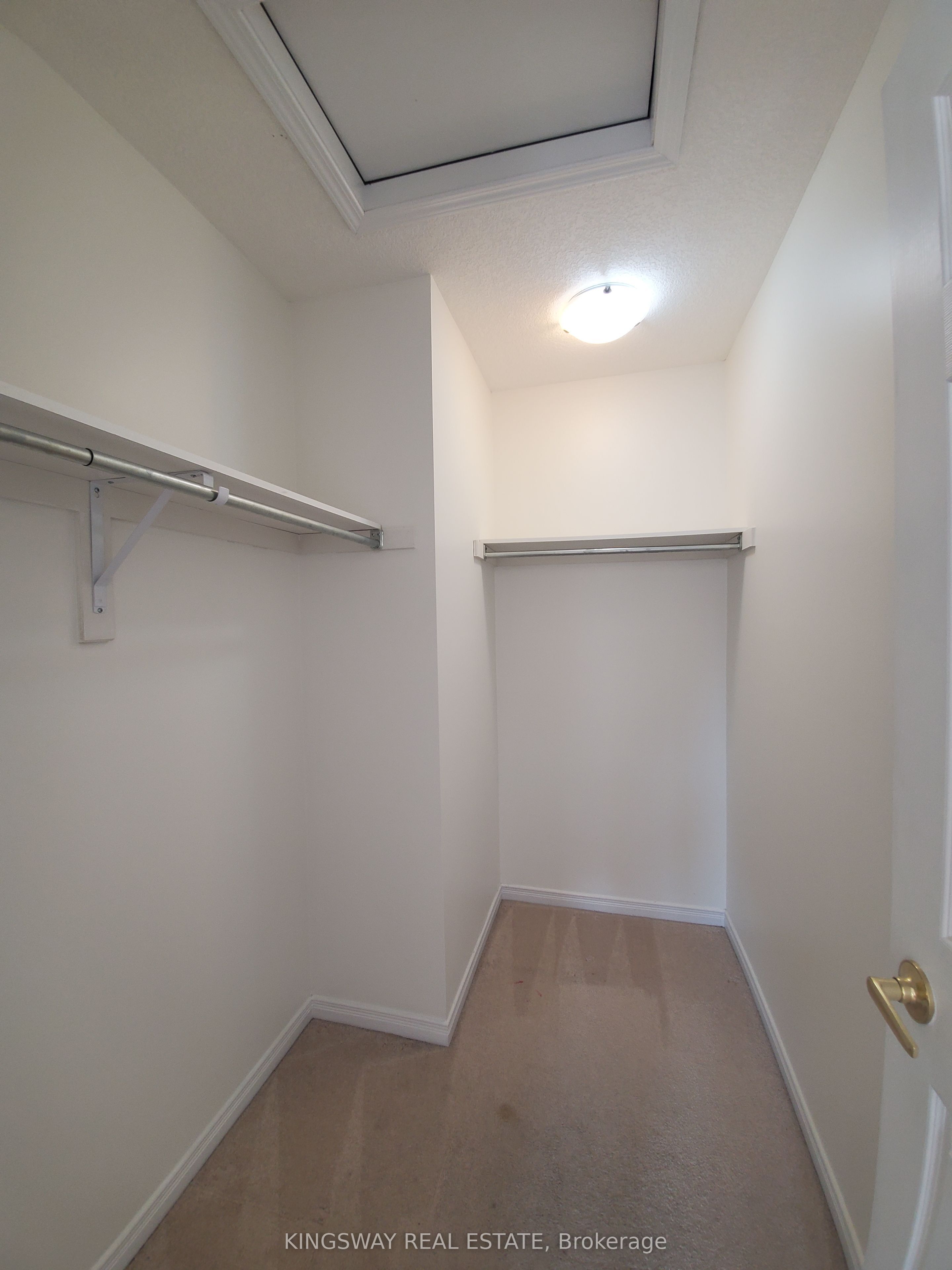 593 Remembrance Road Property Photo 21