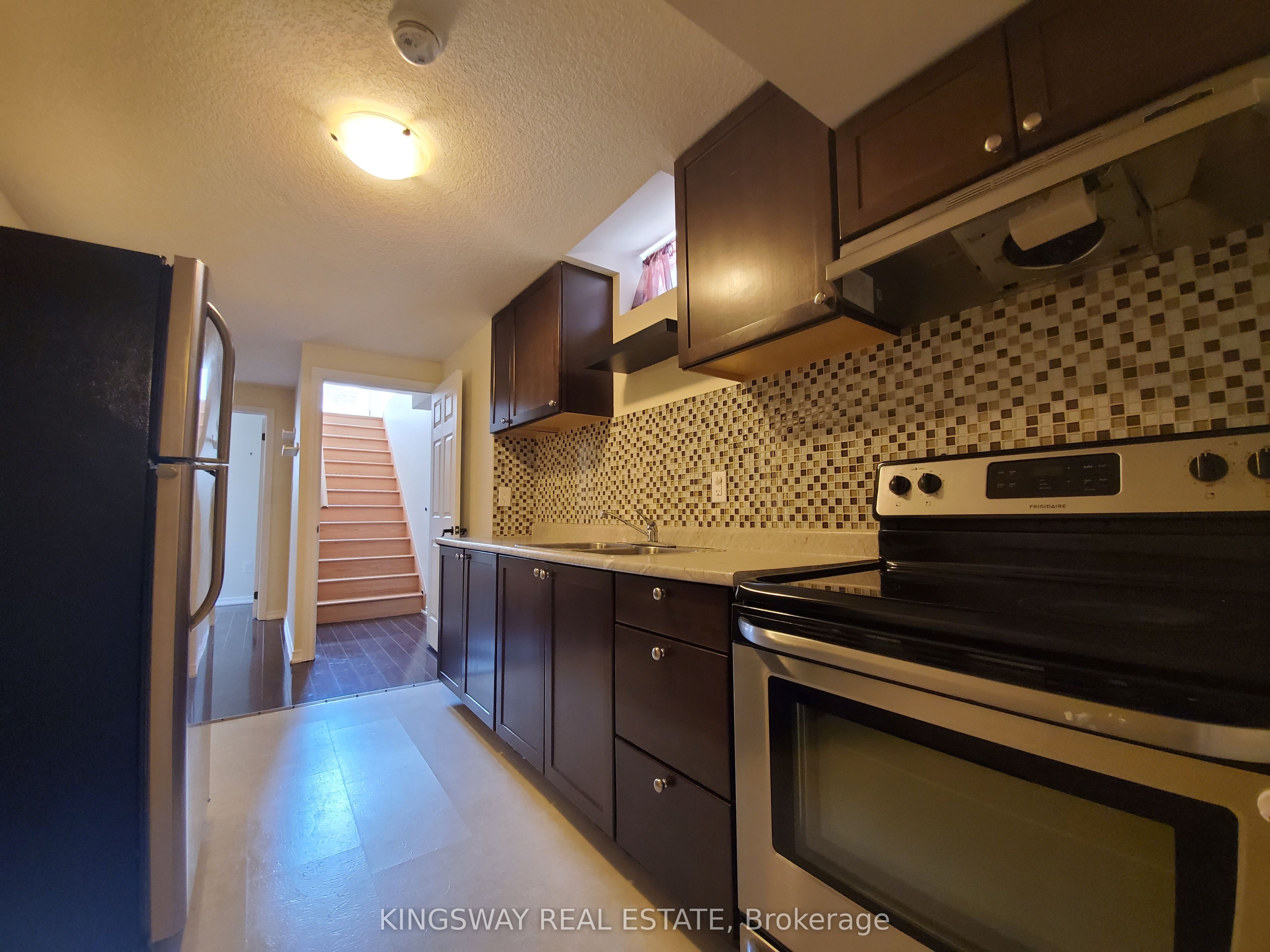 593 Remembrance Road Property Photo 24