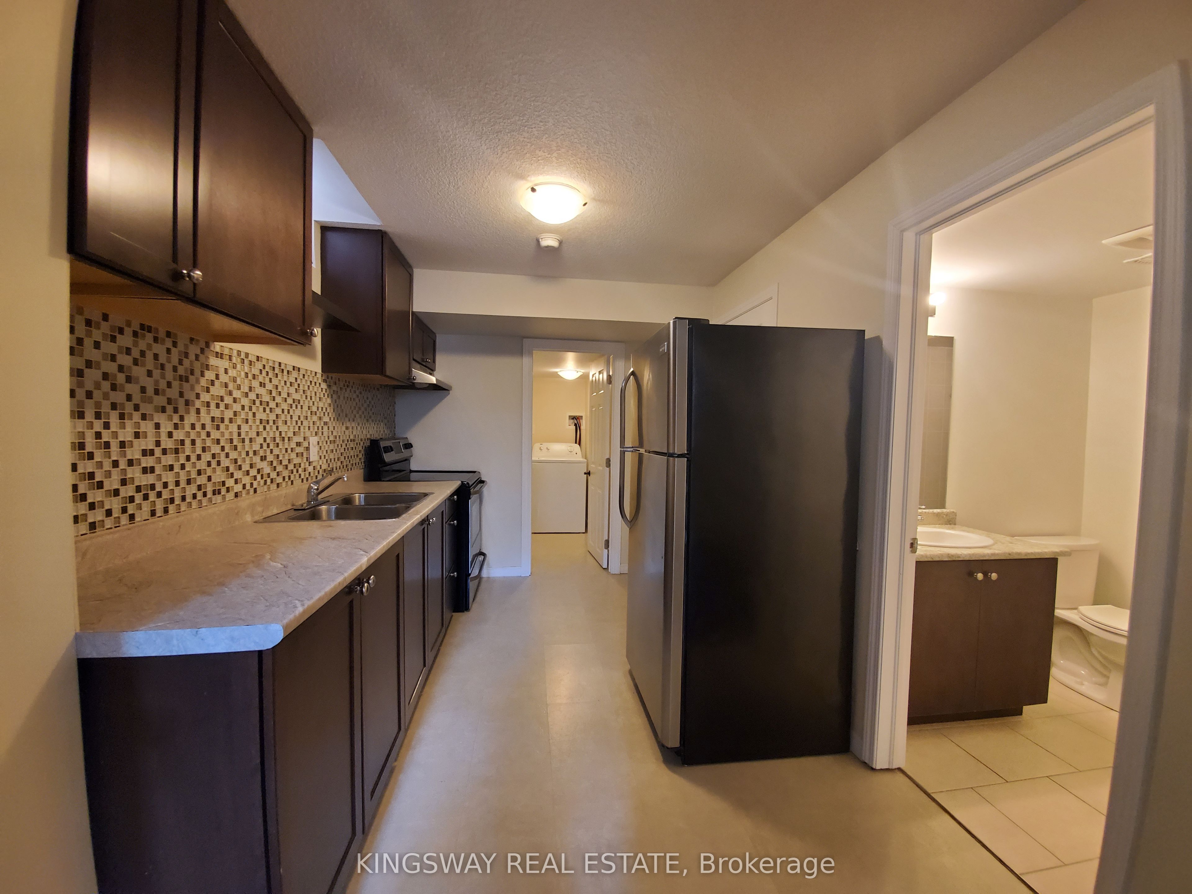 593 Remembrance Road Property Photo 25
