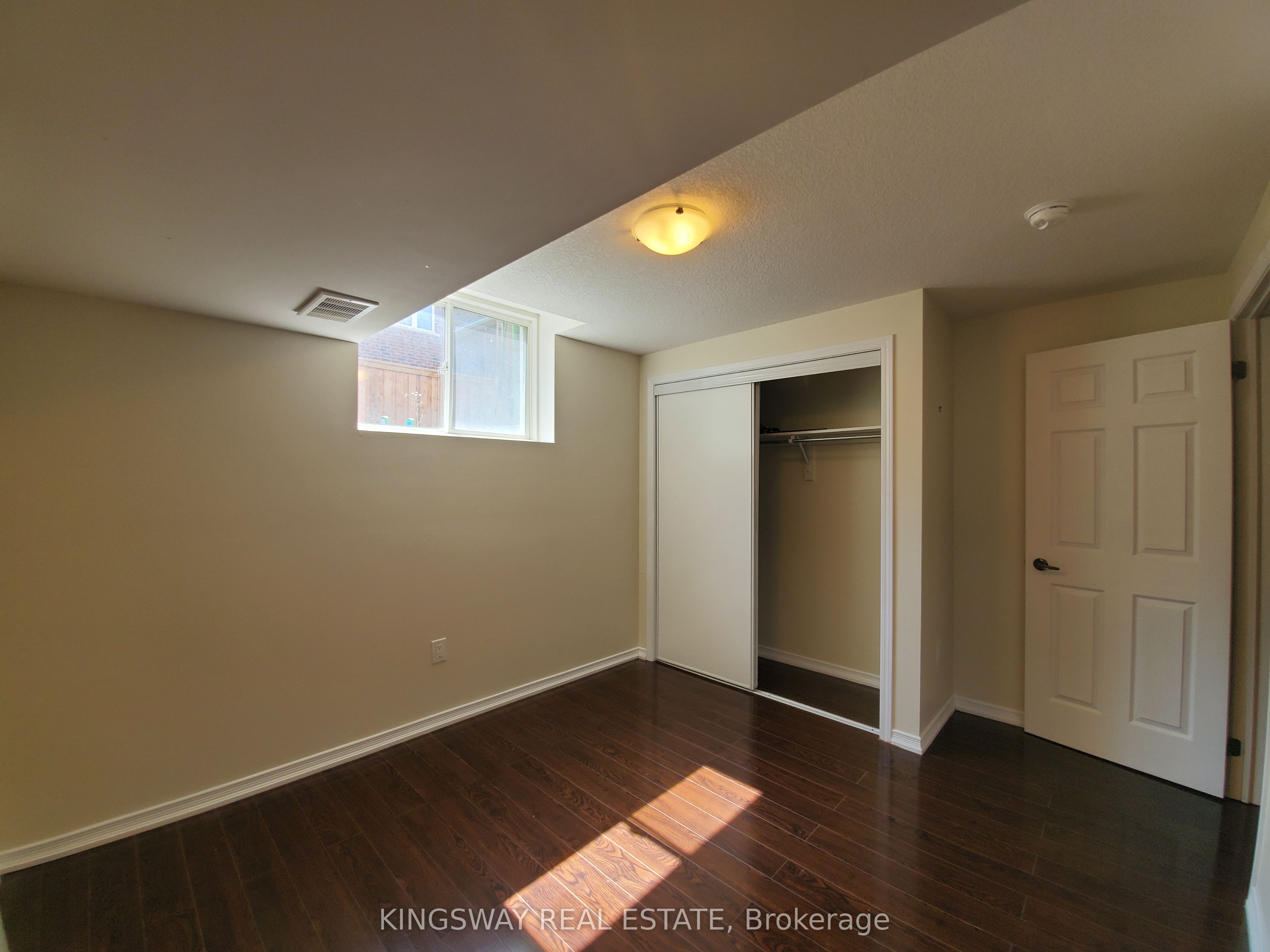 593 Remembrance Road Property Photo 28